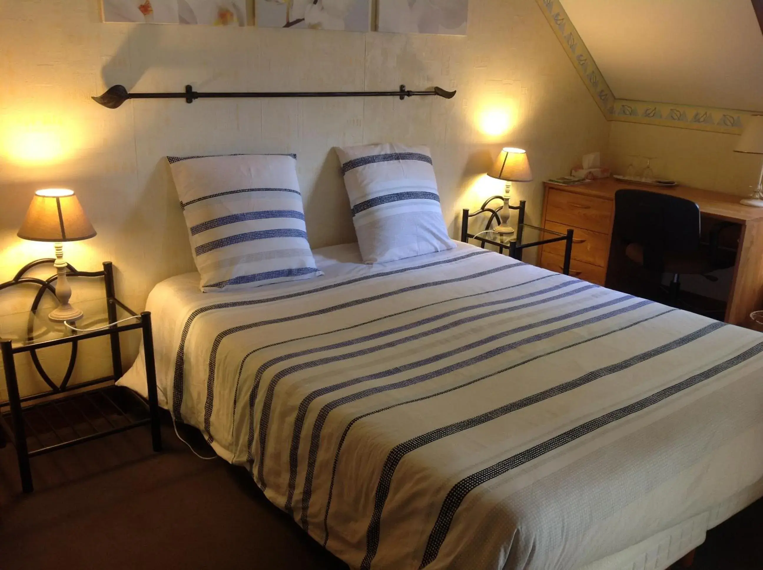 Chambre d'Hôtes Quietude en Vallée de Chevreuse Chambre d'Hôtes Quietude en Vallée de Chevreuse