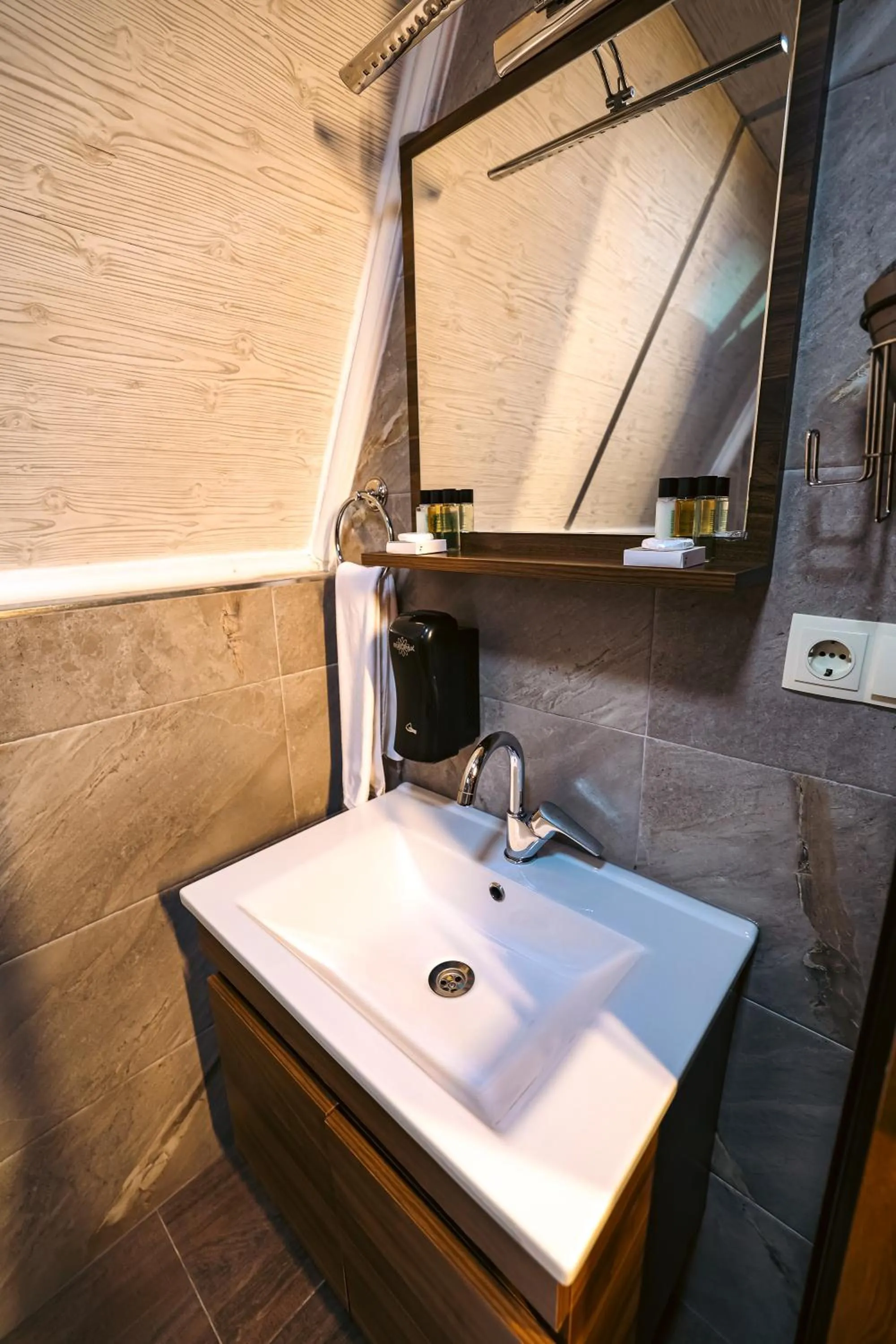 Bathroom in bungalove tatil köyü