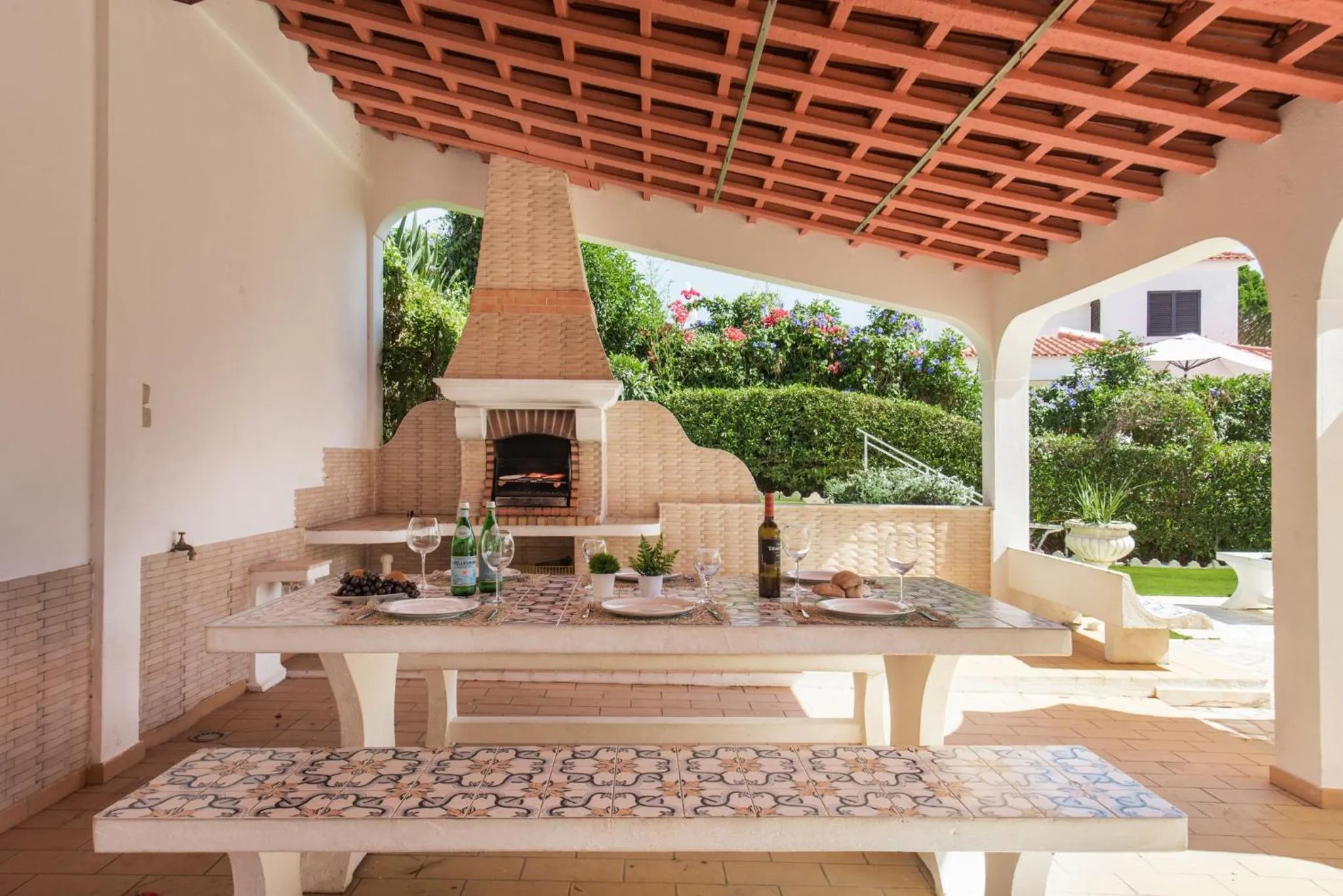 Patio in A Fantastic Place for Families, Hilton Hotel are and close to amenities