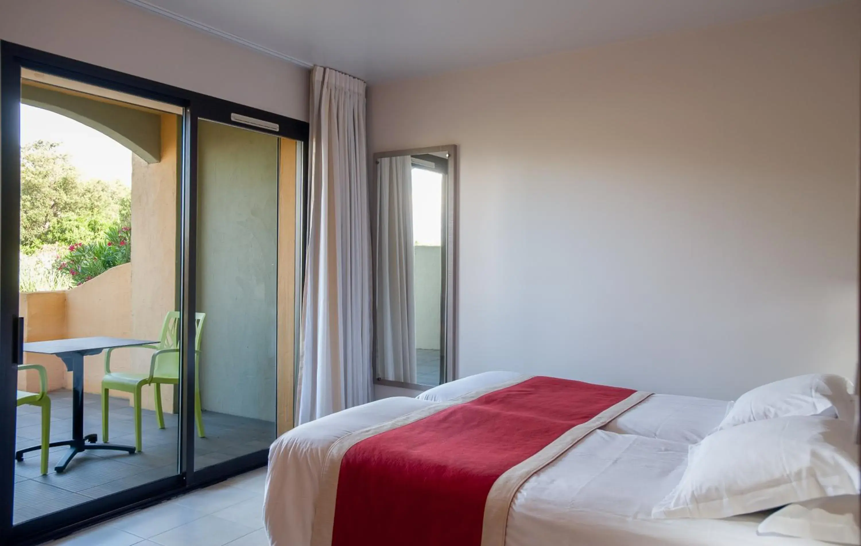 Bedroom, Bed in Hôtel Marina Corsica Bedroom, Bed in Hôtel Marina Corsica