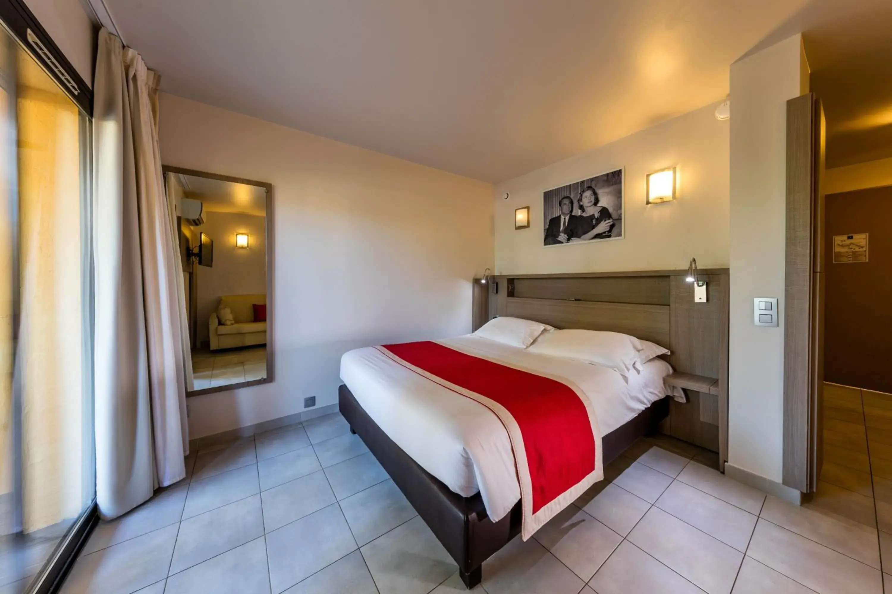 Photo of the whole room in Hôtel Marina Corsica Photo of the whole room in Hôtel Marina Corsica