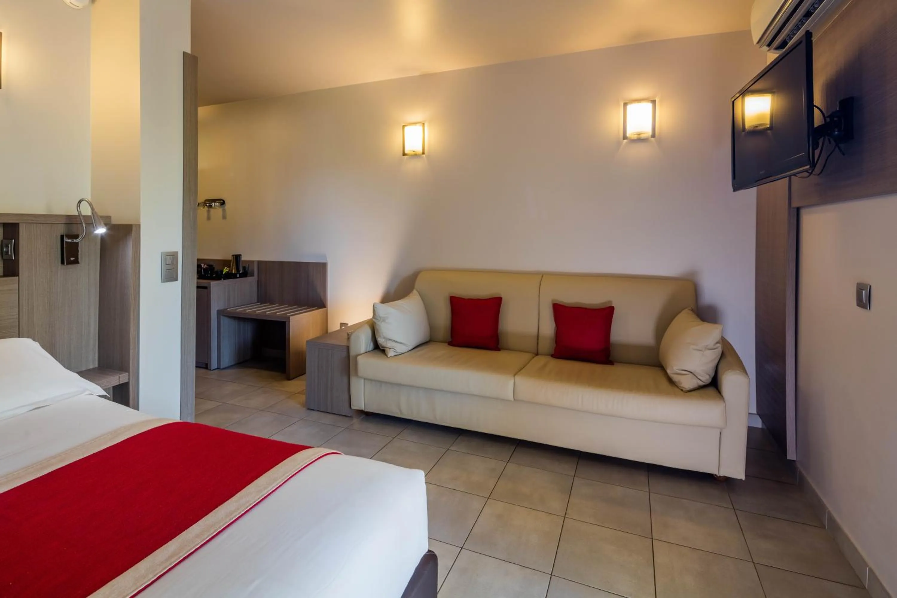 Bed in Hôtel Marina Corsica