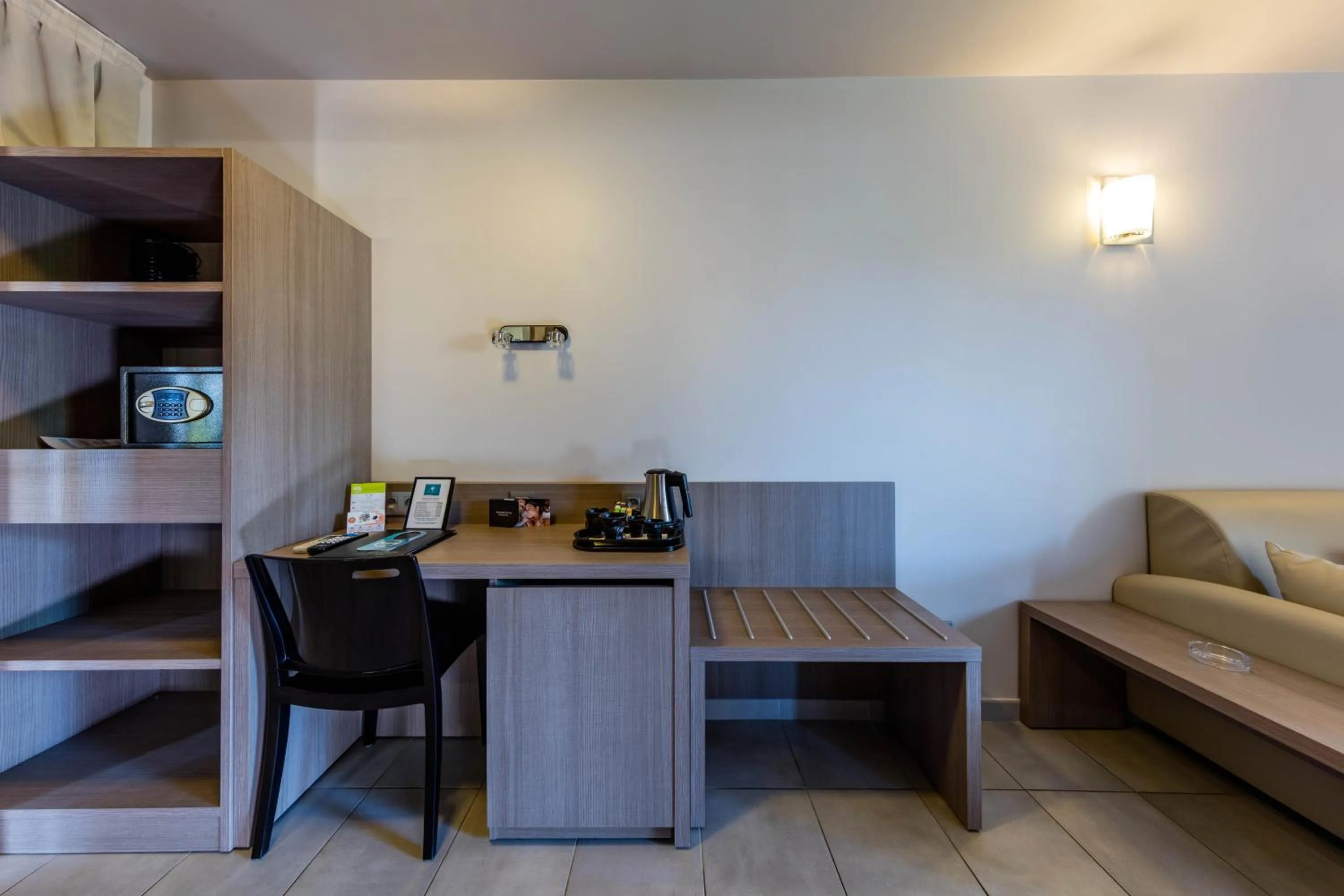 Seating area in Hôtel Marina Corsica