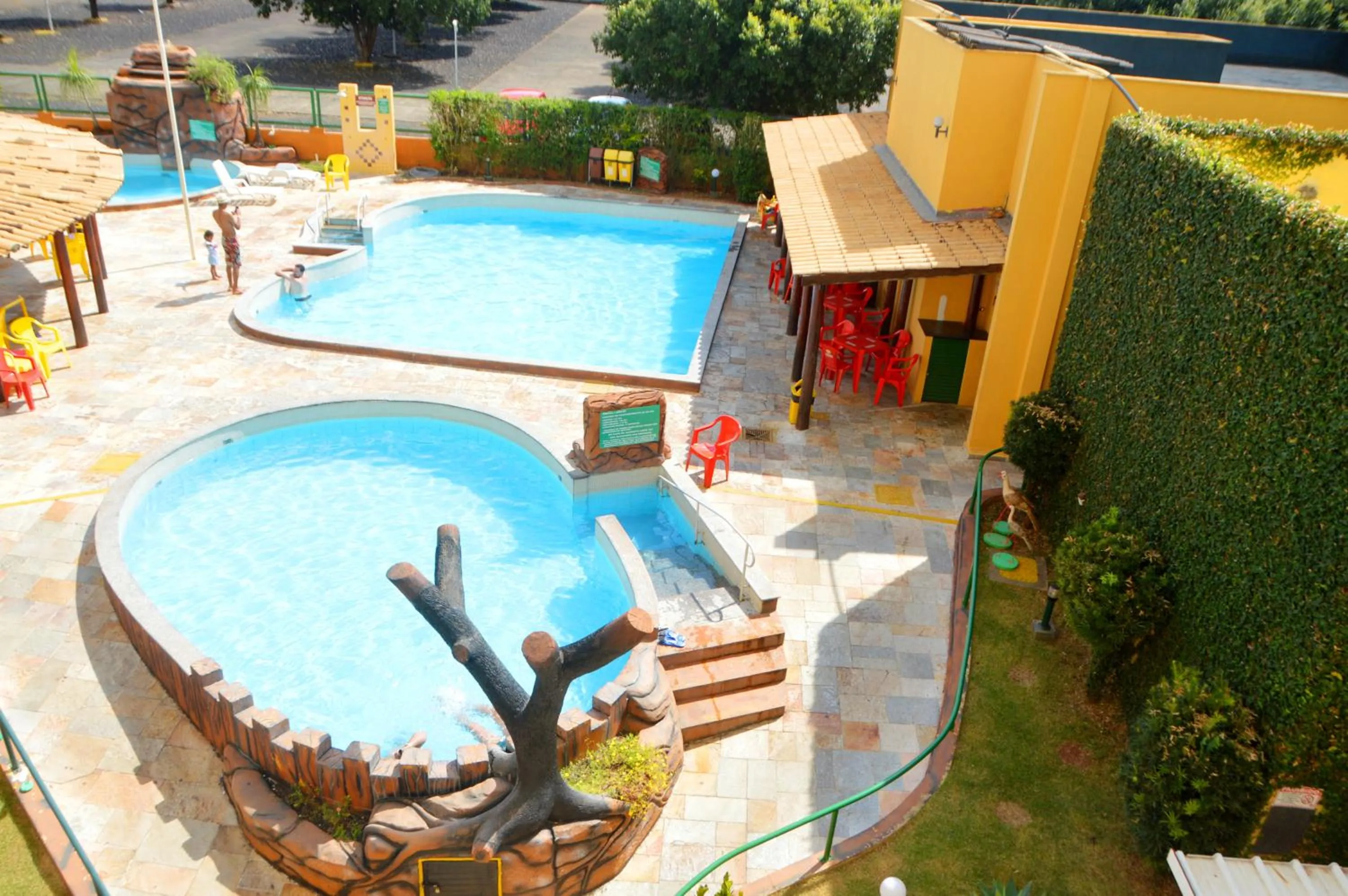 Pool view in Suite Show no Thermas Place