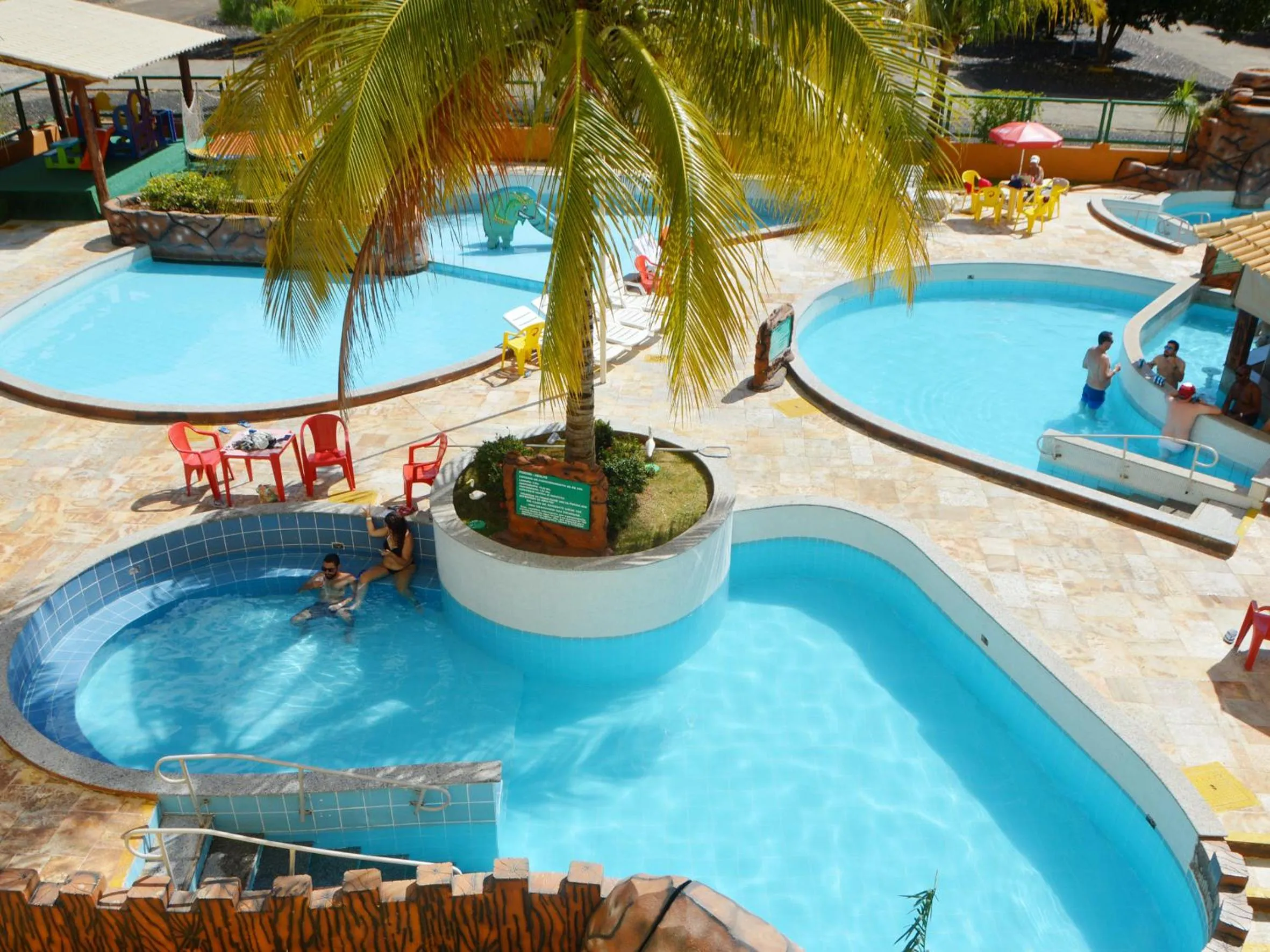 Pool view in Suite Show no Thermas Place