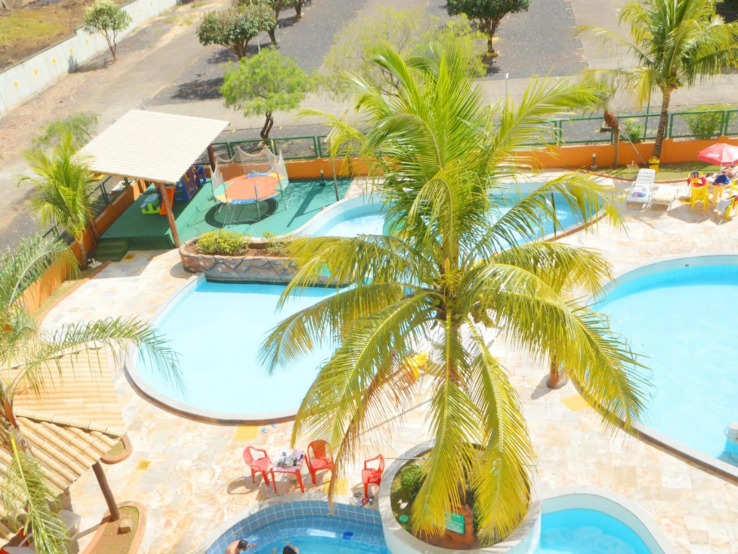 Pool view in Suite Show no Thermas Place