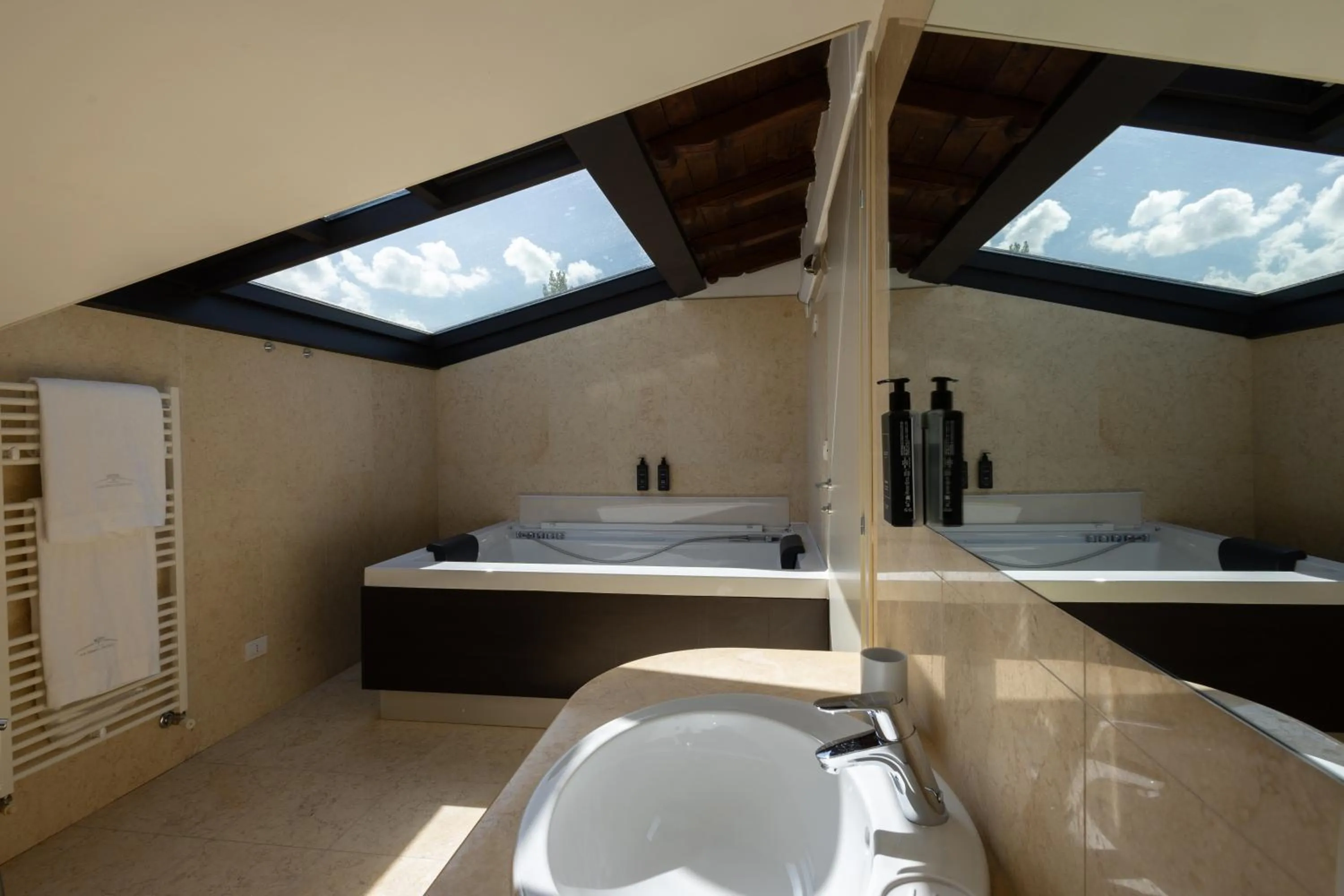 Bathroom in La Dimora del Baco Hotel