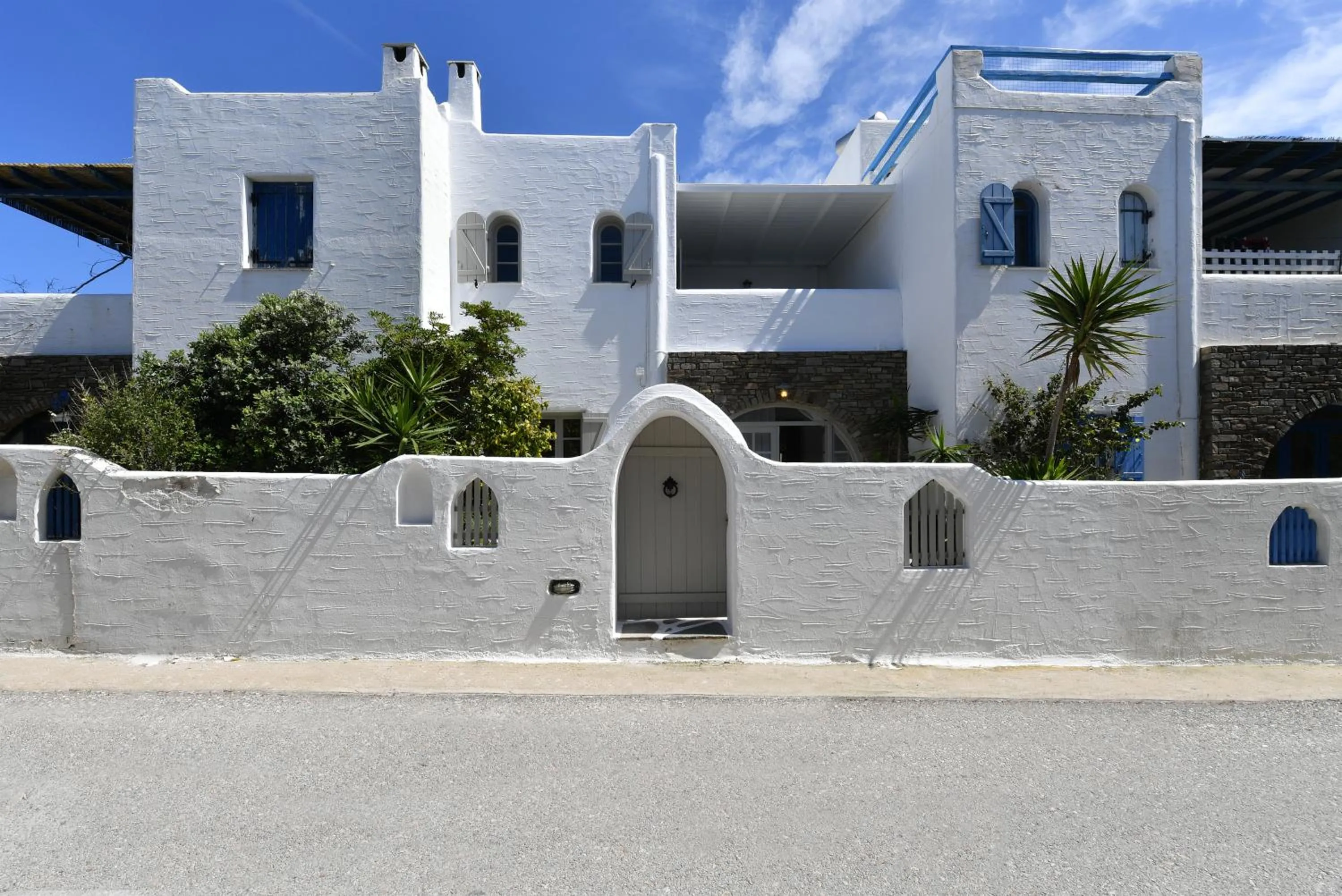 Santa Flora 3 Bedroom House â Parikiaâs Edge
