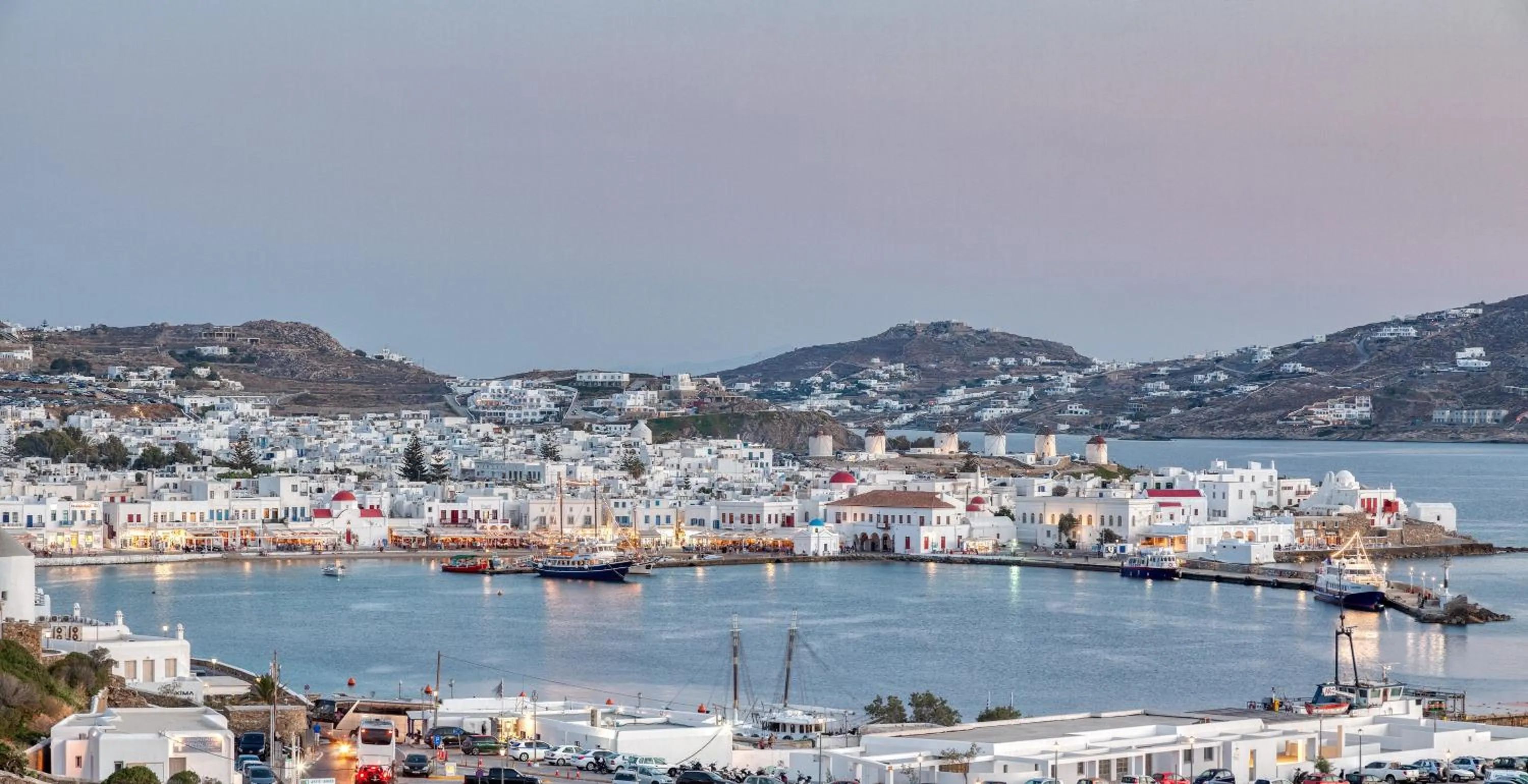 Day in Tagoo Black Mykonos