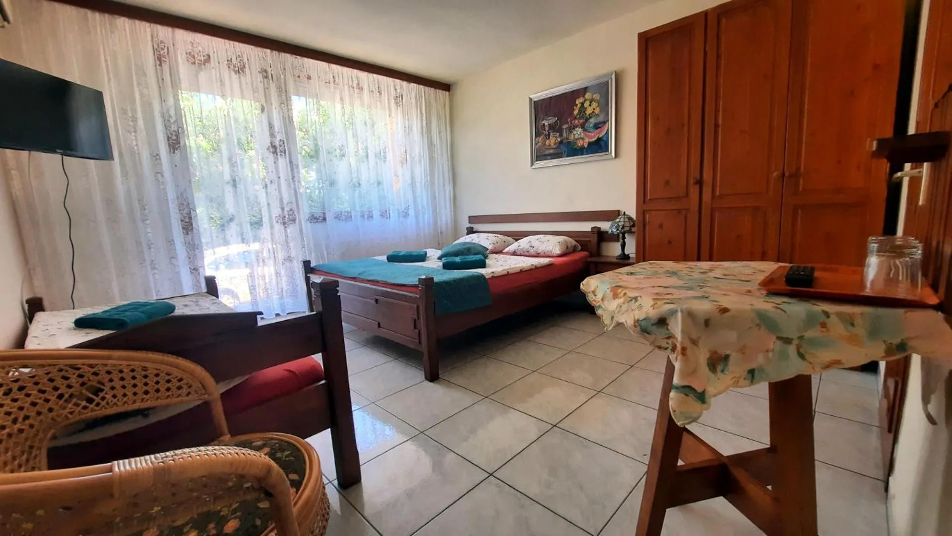 Bed in Airport Budapest Sarokhaz Panzio