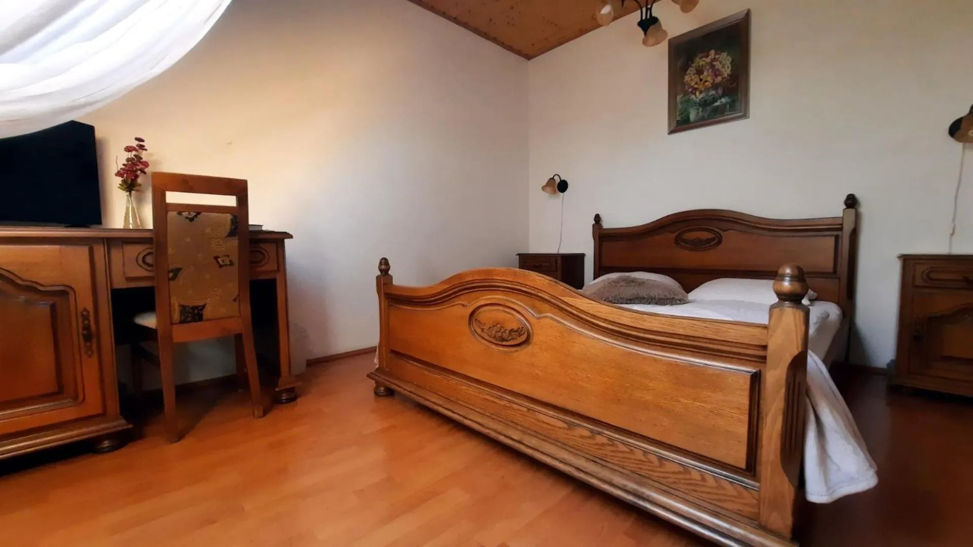 Bed in Airport Budapest Sarokhaz Panzio