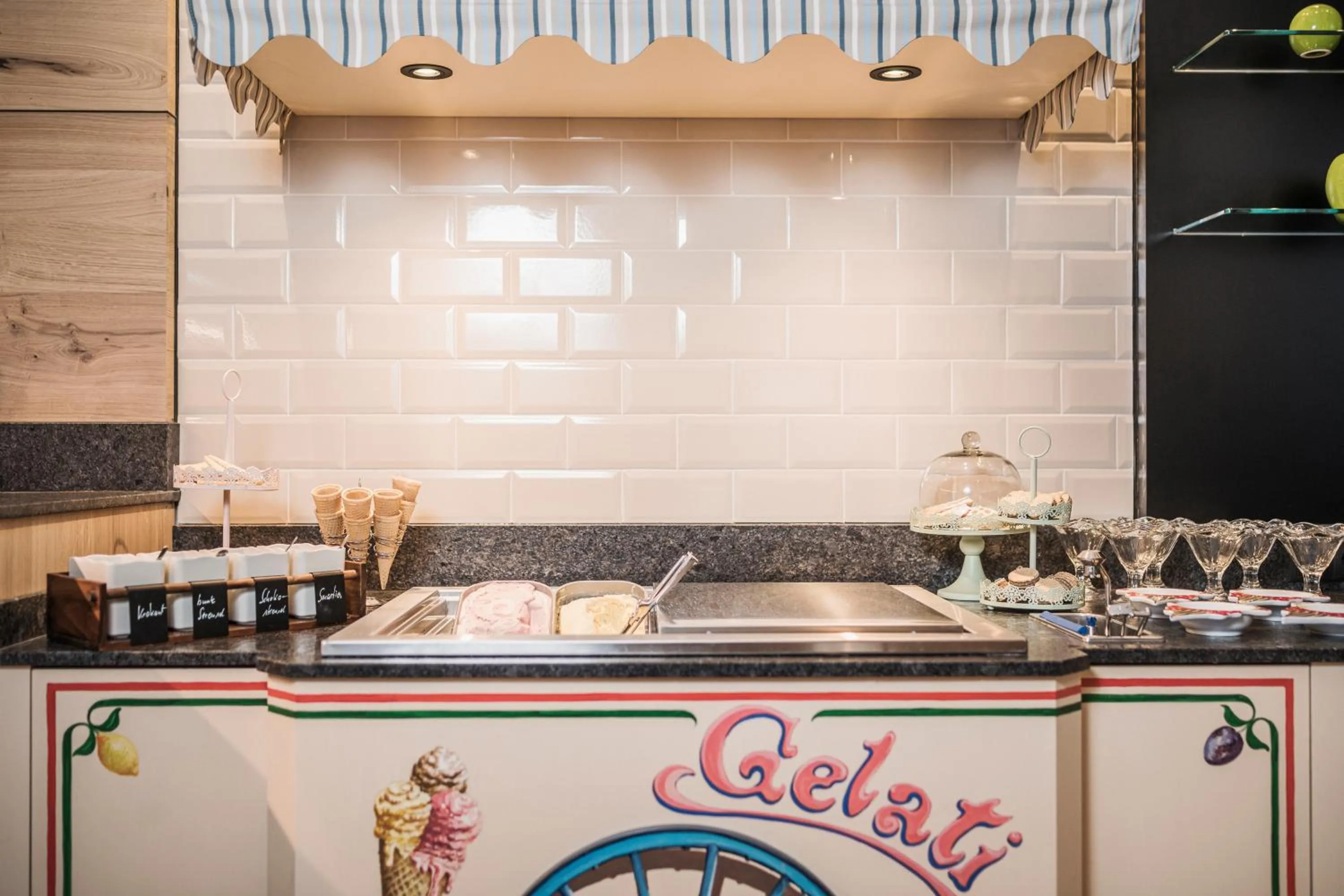 Restaurant/places to eat in Alpin Family Resort Seetal