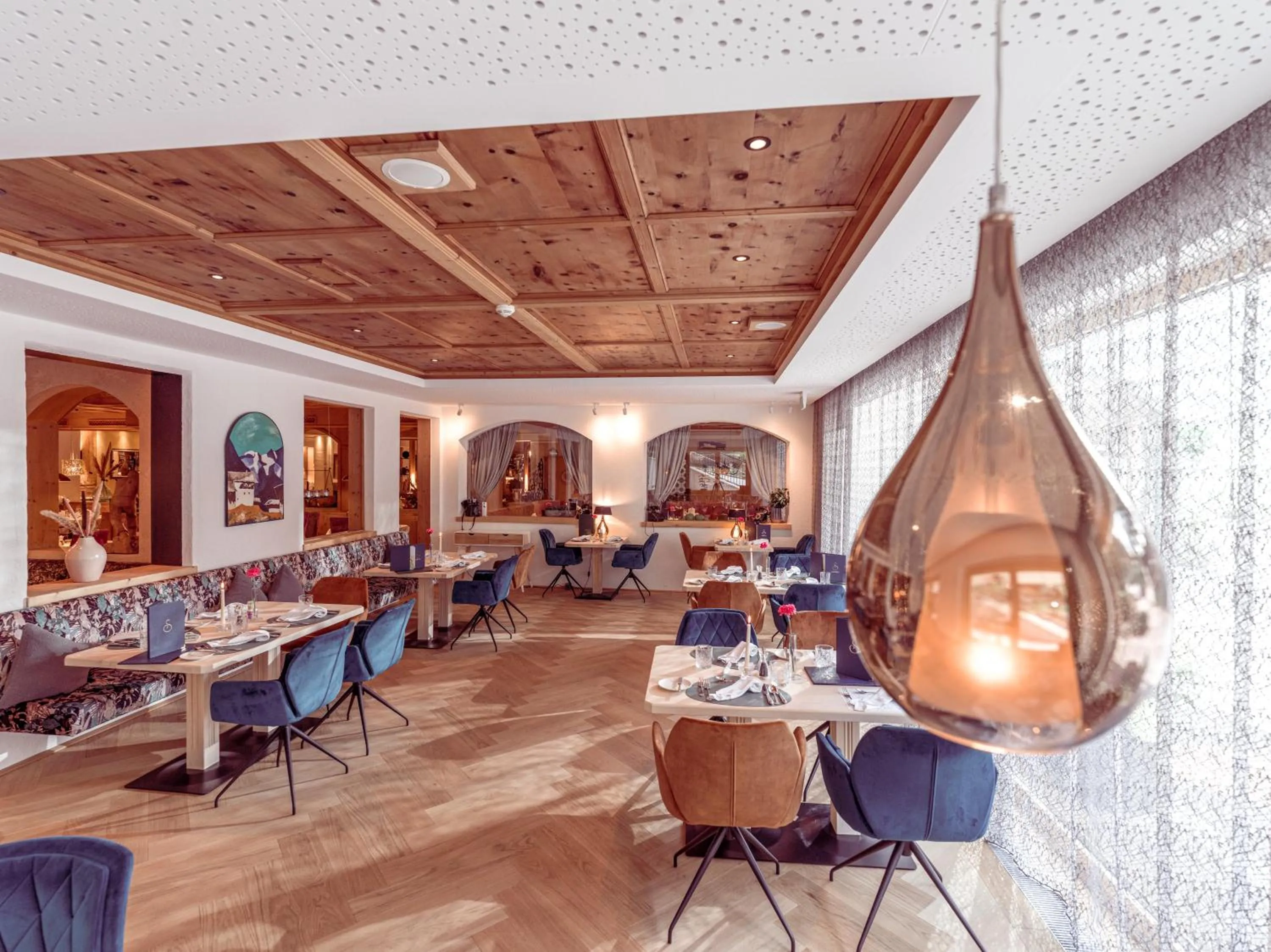 Restaurant/places to eat in Alpin Family Resort Seetal