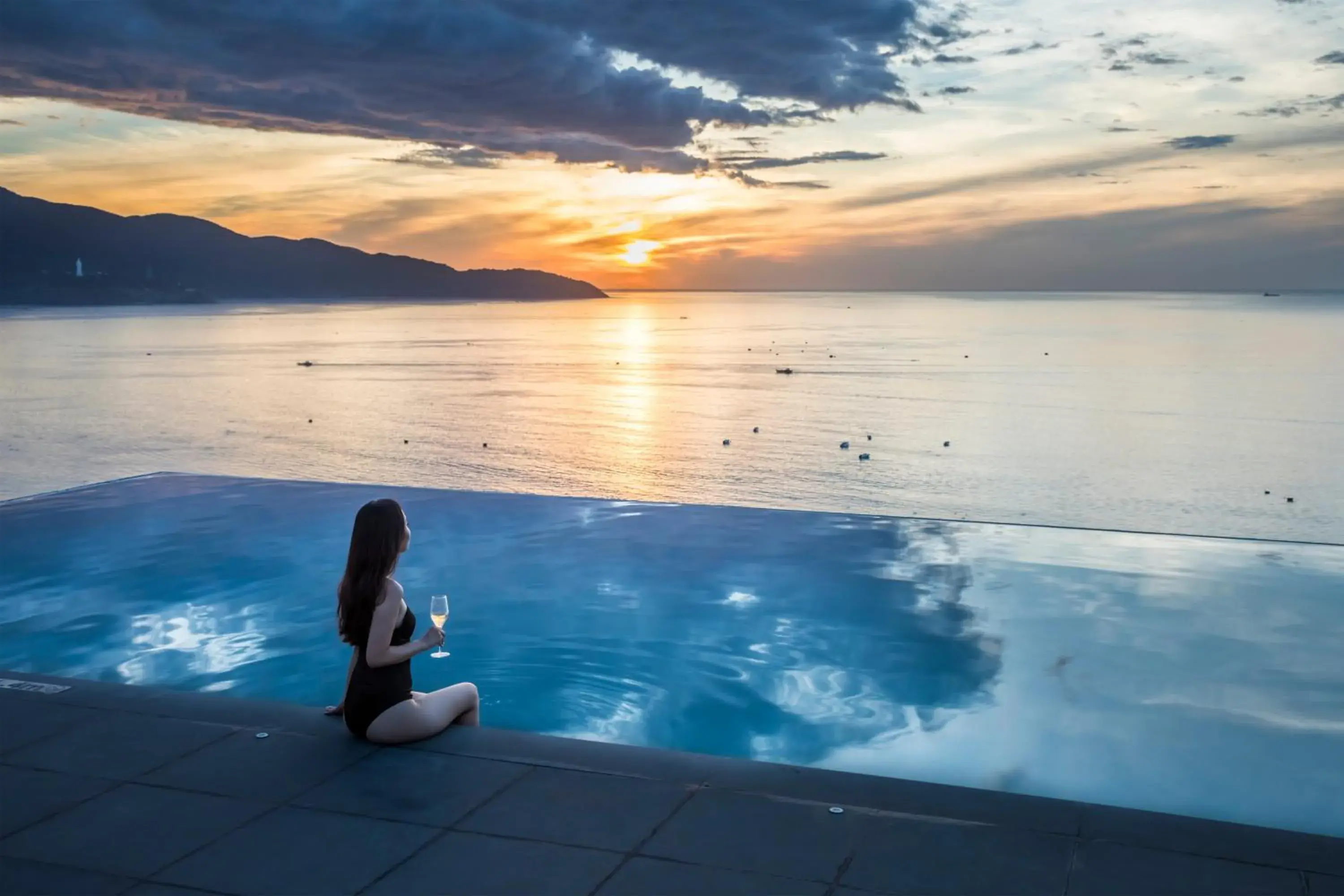 Swimming pool in Chicland Boutique Danang Beach Hotel Swimming pool in Chicland Boutique Danang Beach Hotel