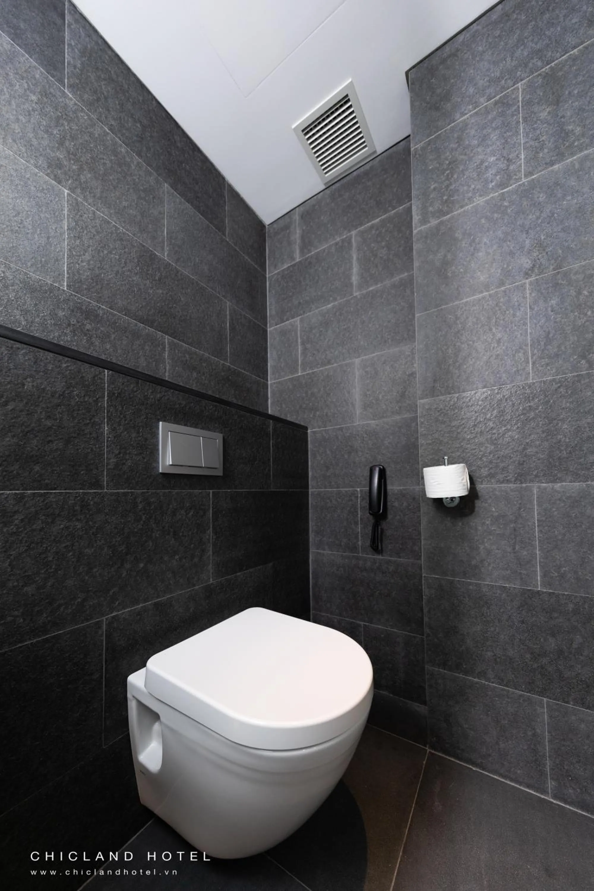 Toilet in Chicland Boutique Danang Beach Hotel