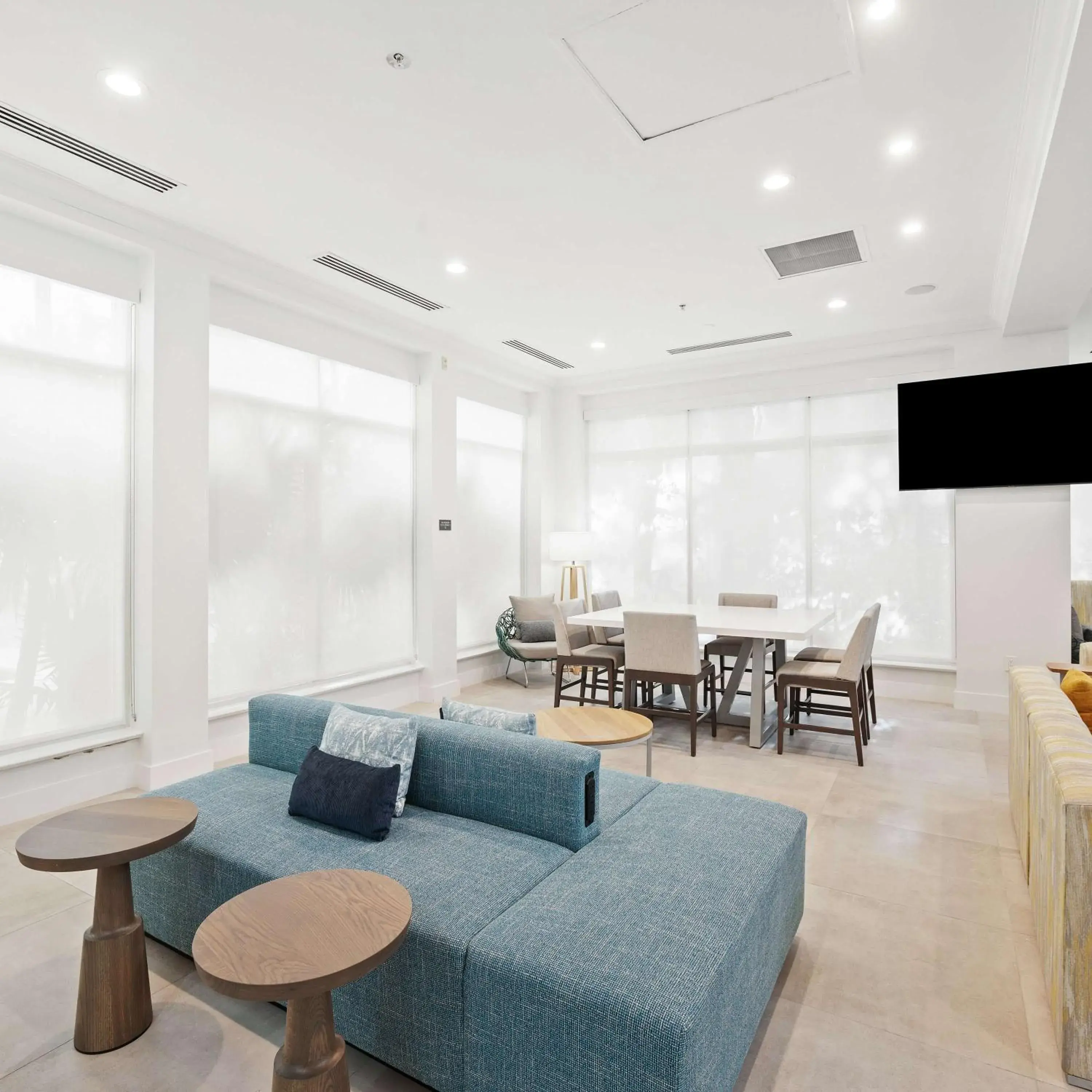 Lobby or reception in Hilton Garden Inn Ft. Lauderdale Airport-Cruise Port Lobby or reception in Hilton Garden Inn Ft. Lauderdale Airport-Cruise Port