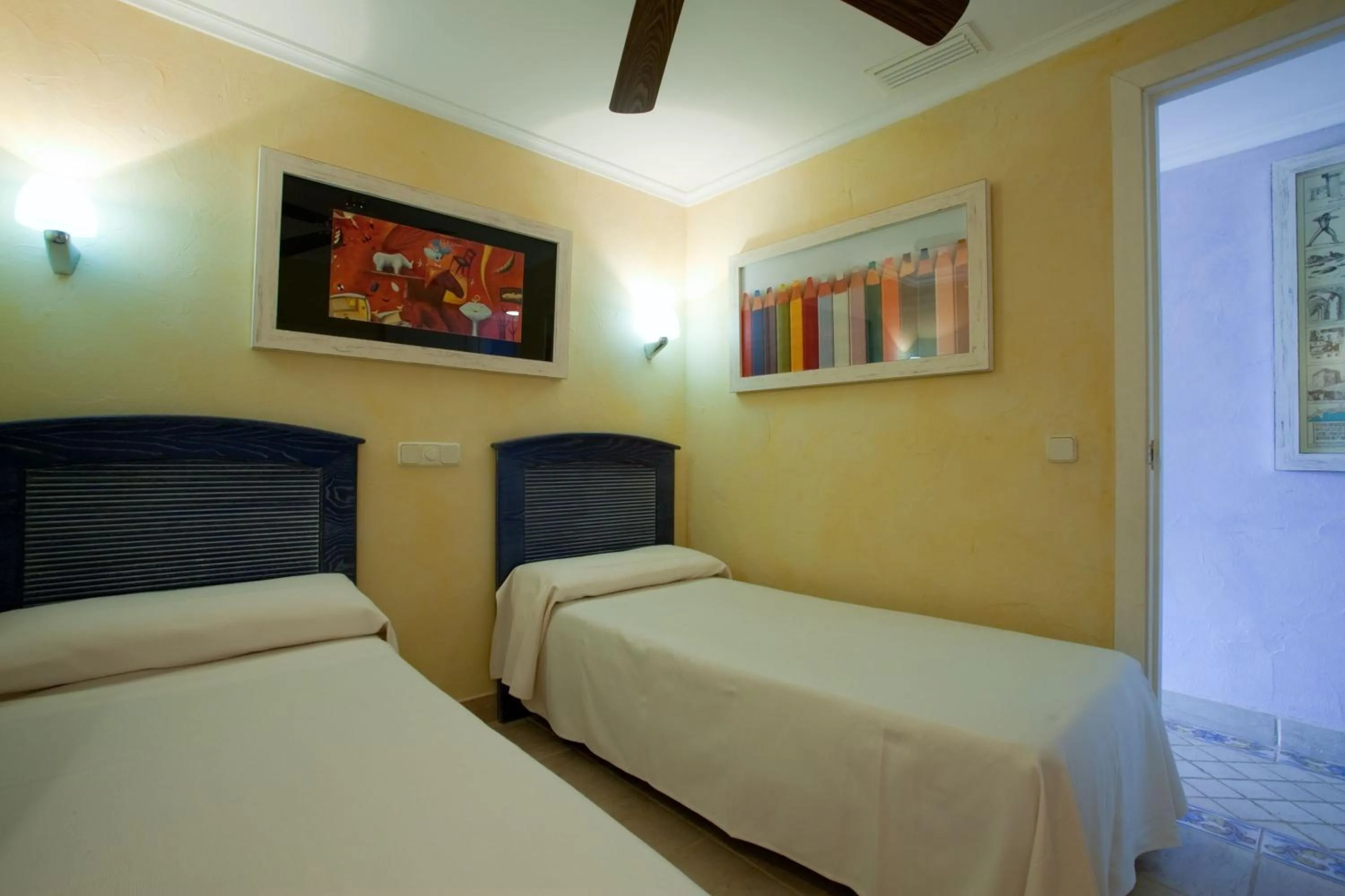 Bed in Royal Son Bou Family Club