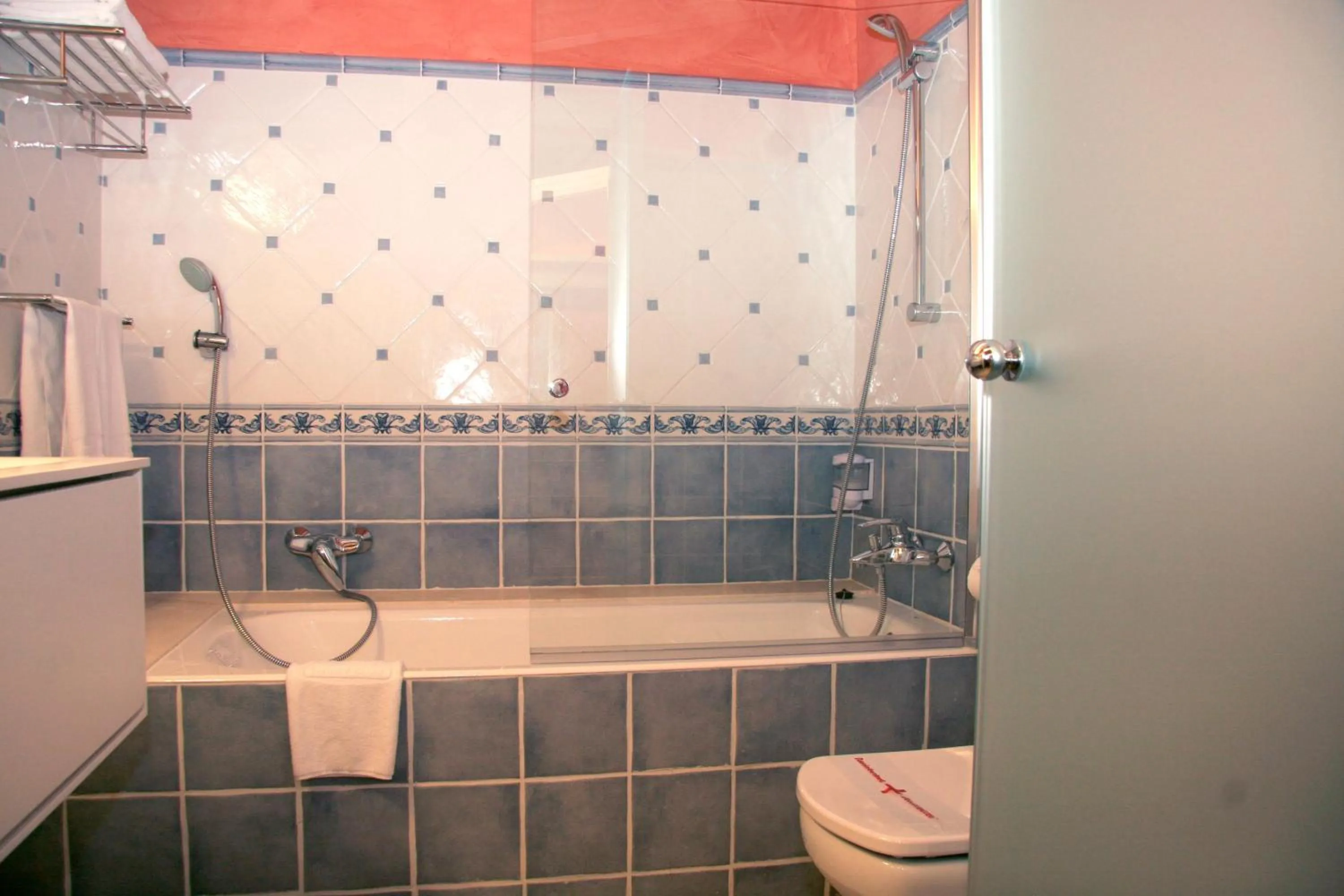 Shower in Royal Son Bou Family Club