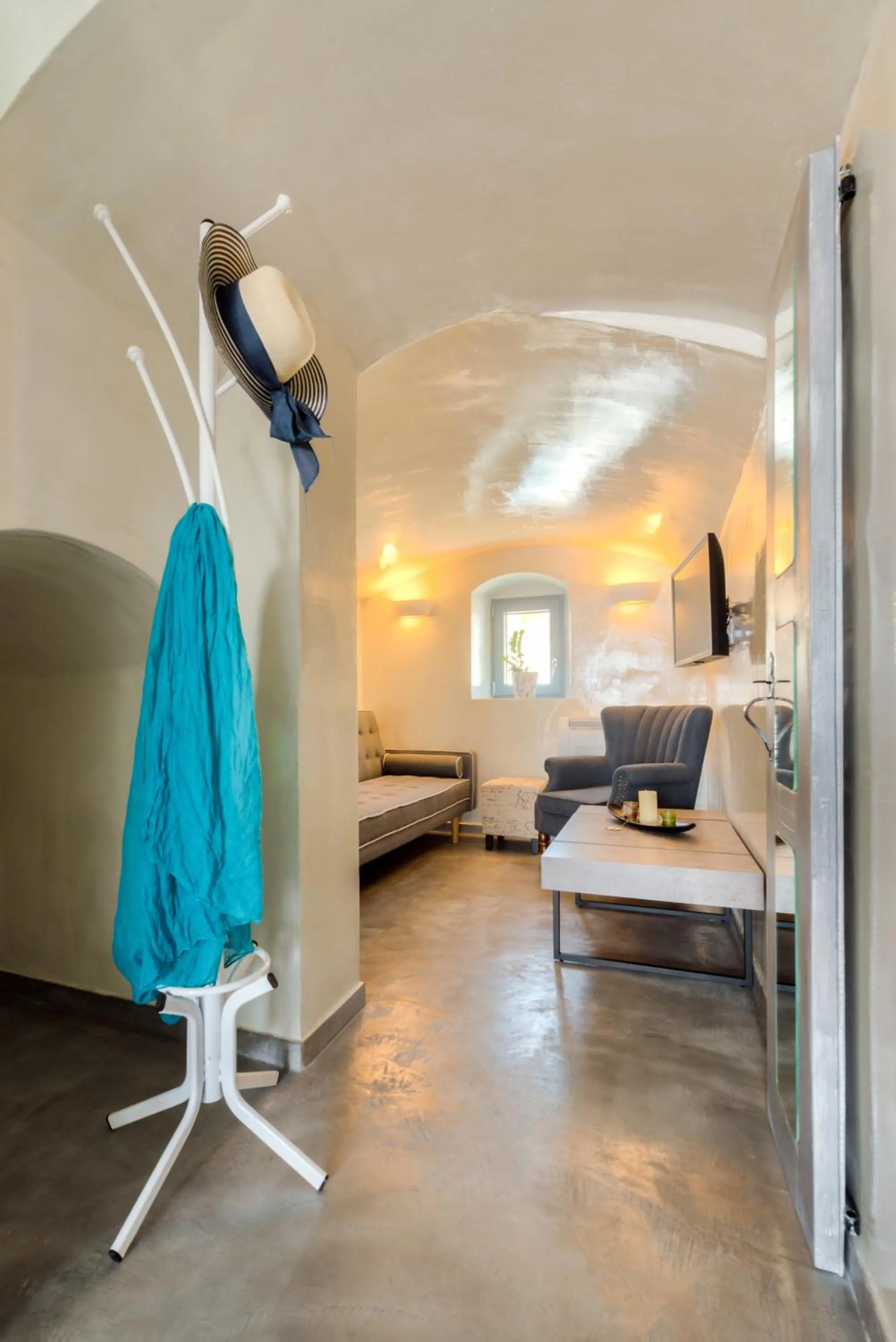 Living room, Bed in Pasithea Suites