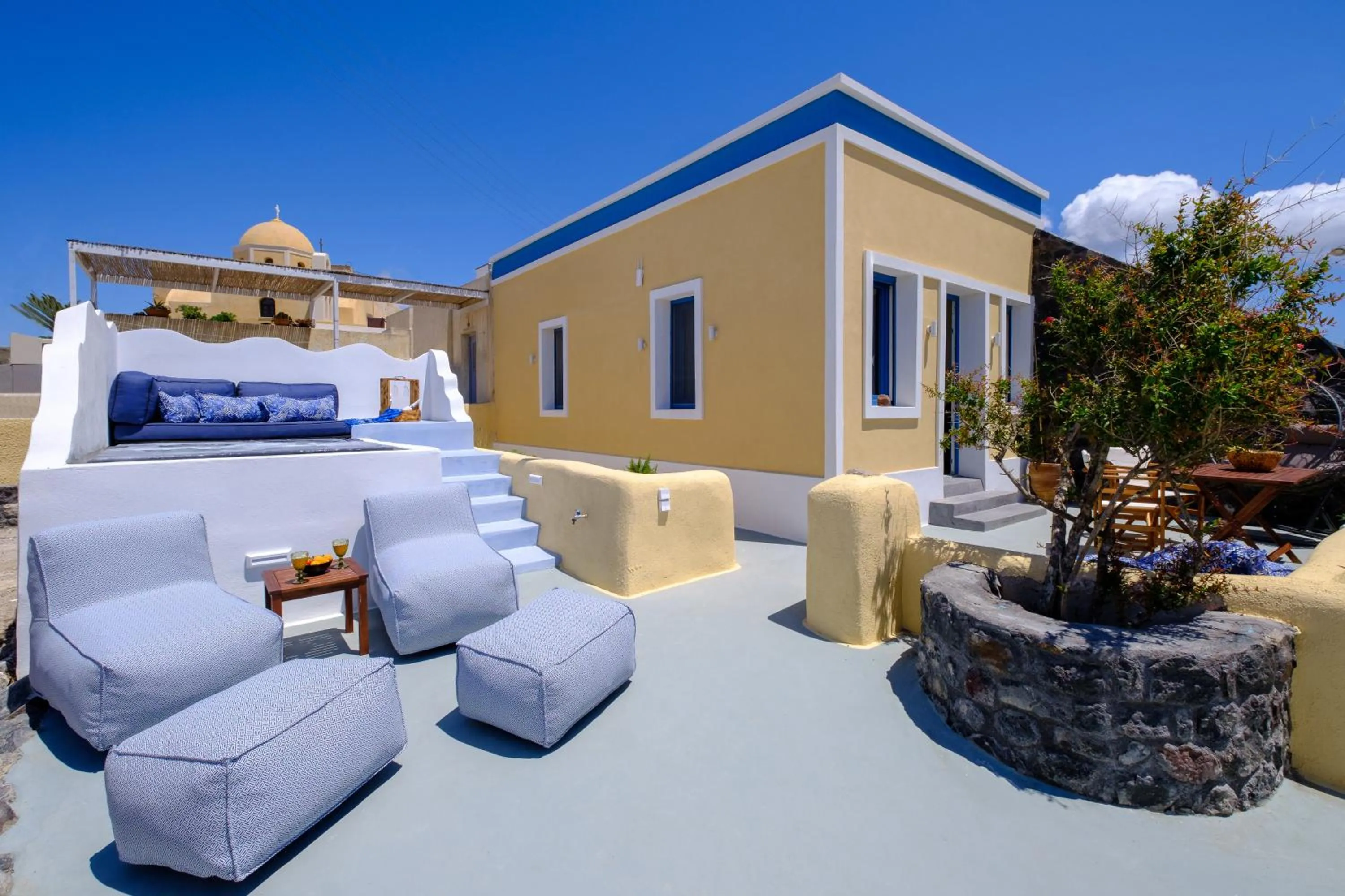 Patio in Pasithea Suites