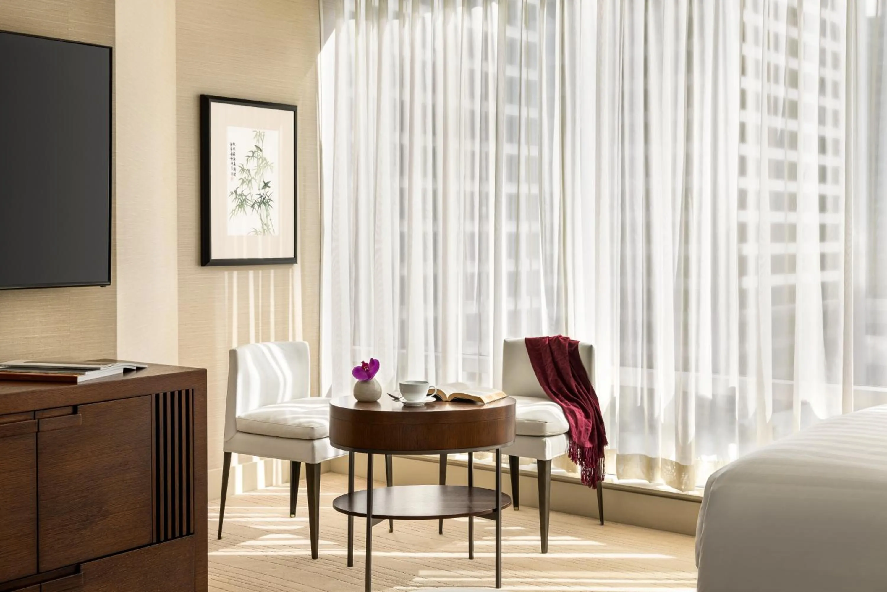 TV and multimedia in Hyatt Vancouver Downtown Alberni