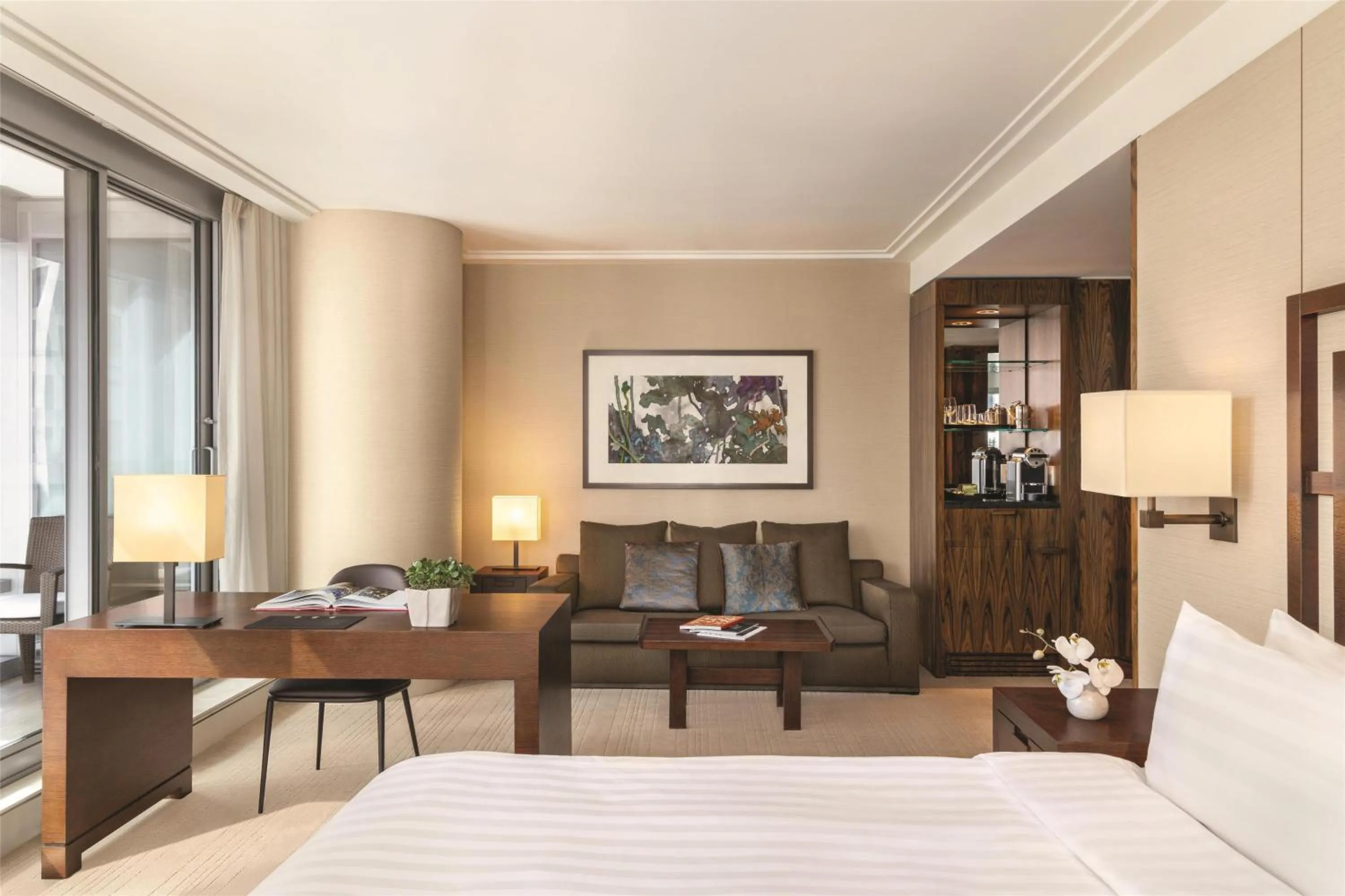 Bedroom, Bed in Hyatt Vancouver Downtown Alberni