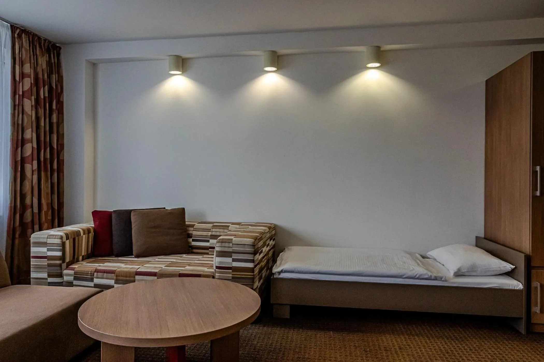 Bed in Hotel Alibaba