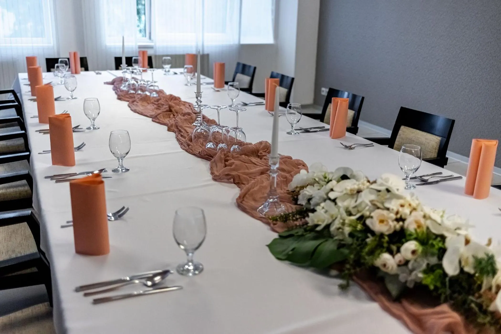 Food and drinks in Hotel Alibaba