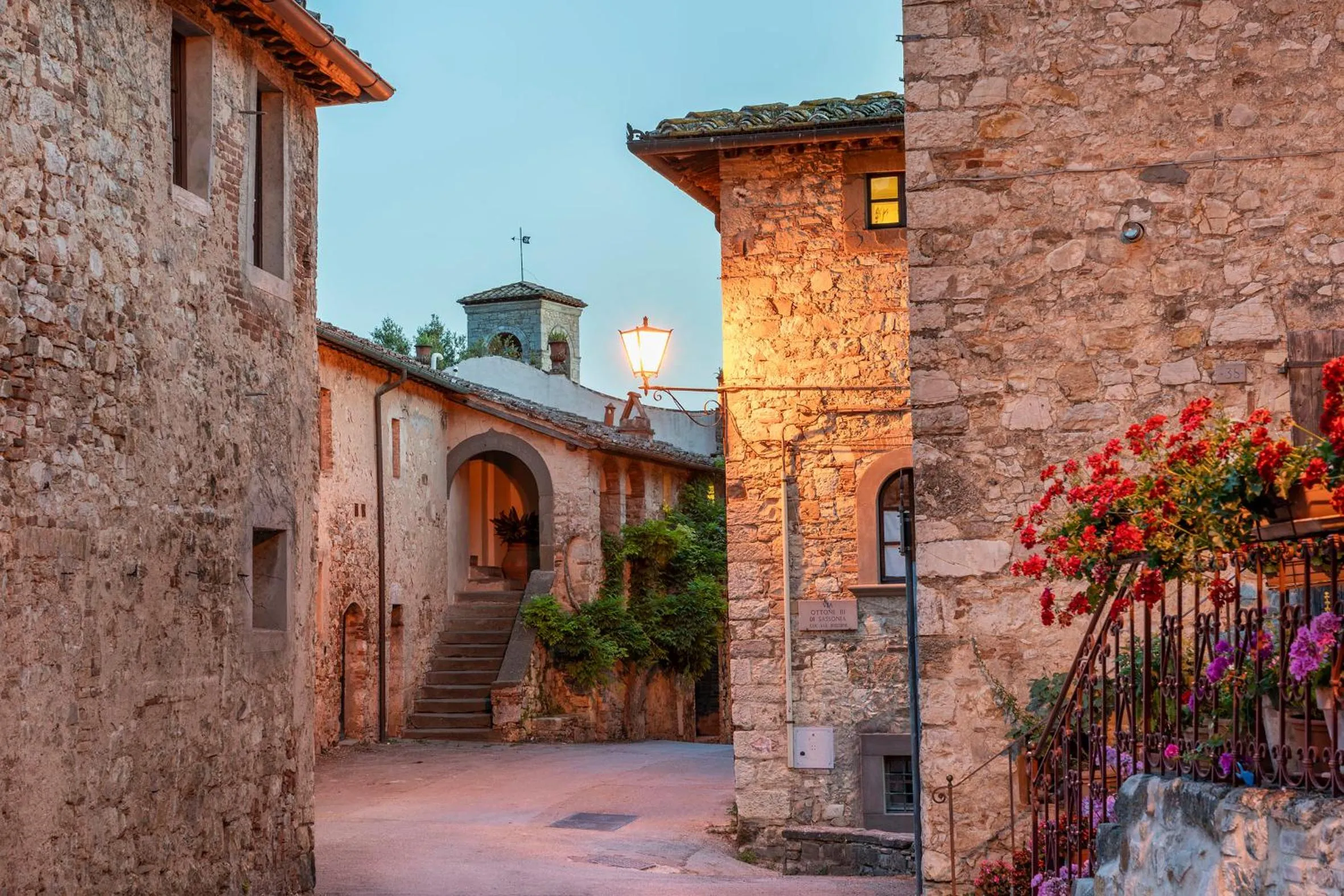 Quiet street view in Castello di Fonterutoli Wine Resort