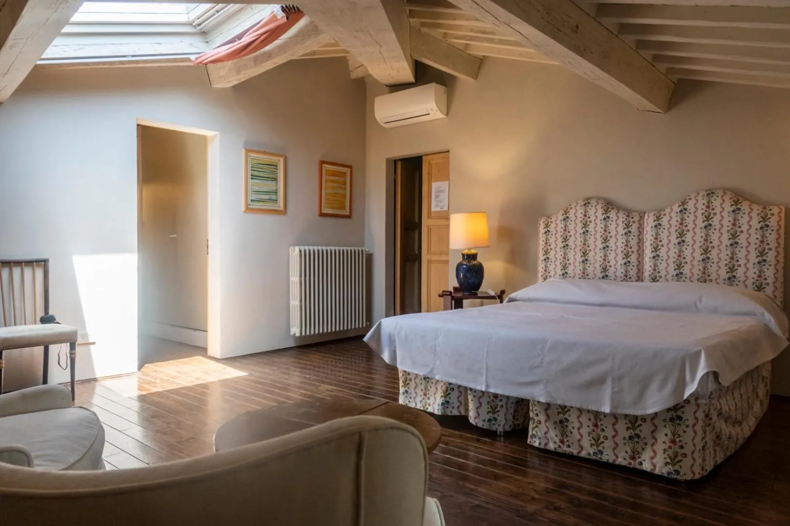 Photo of the whole room, Bed in Castello di Fonterutoli Wine Resort