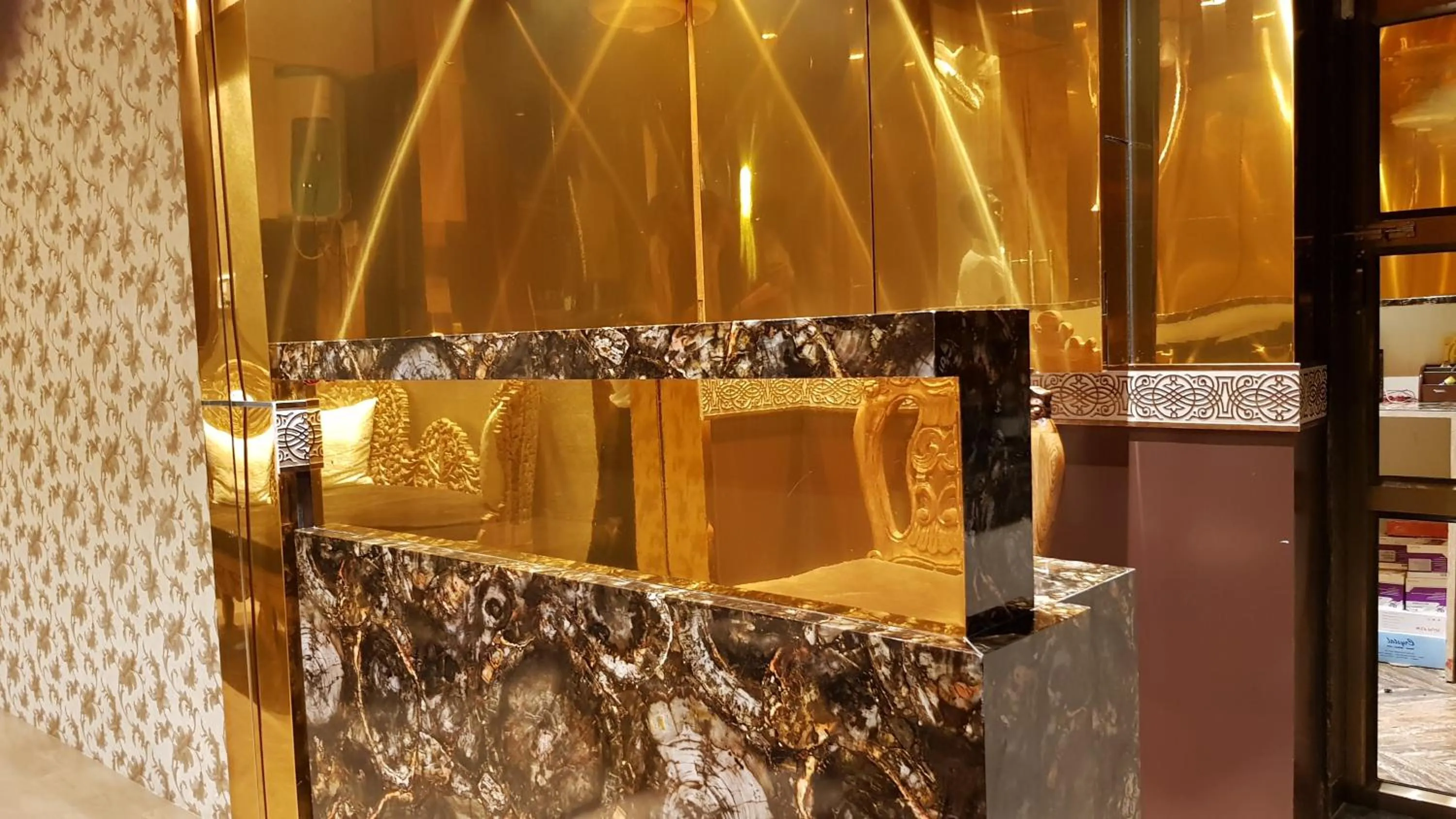 Lobby or reception in Onn Shelter Inn