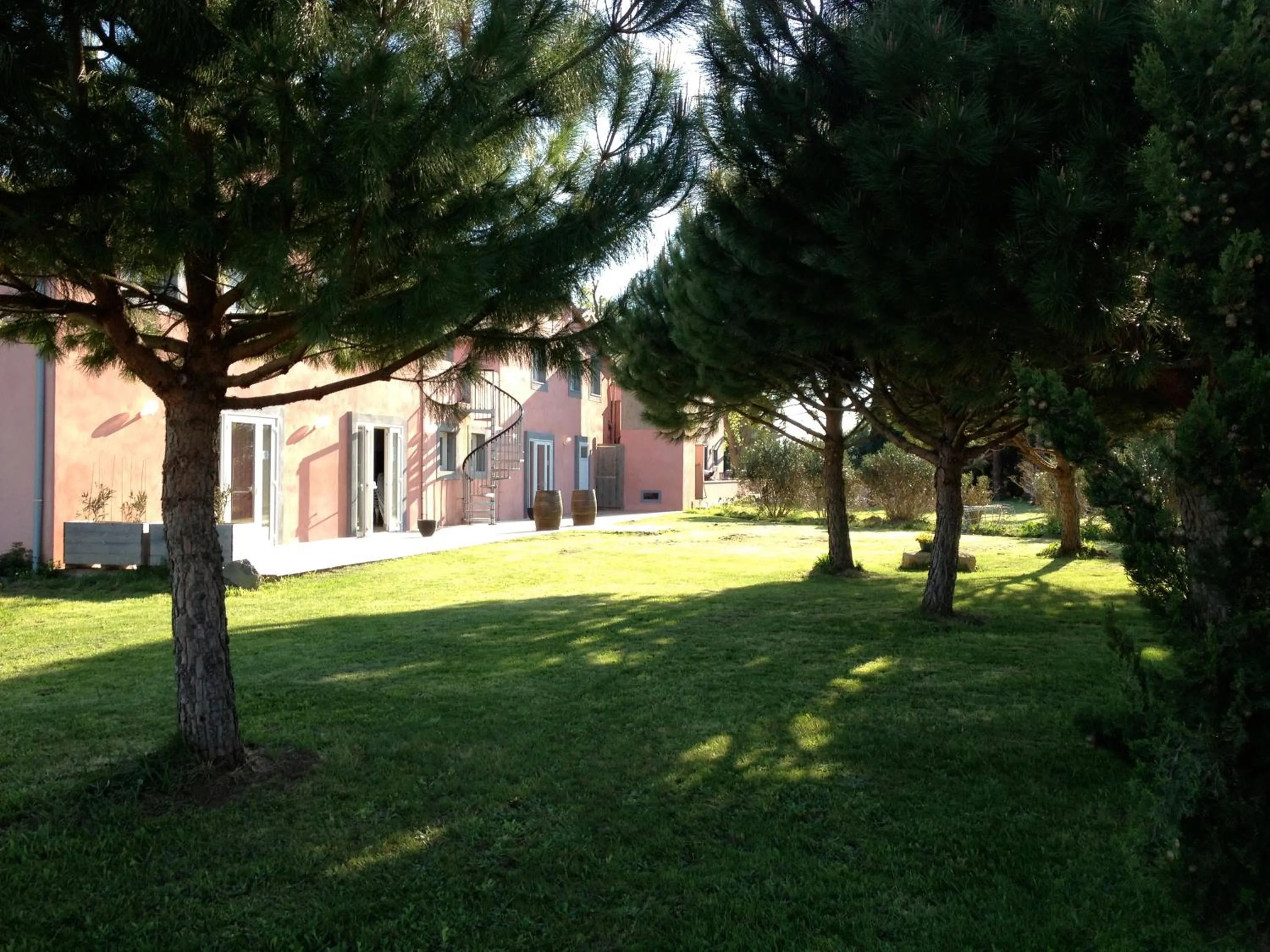 Property building in Domaine de l'Aumone