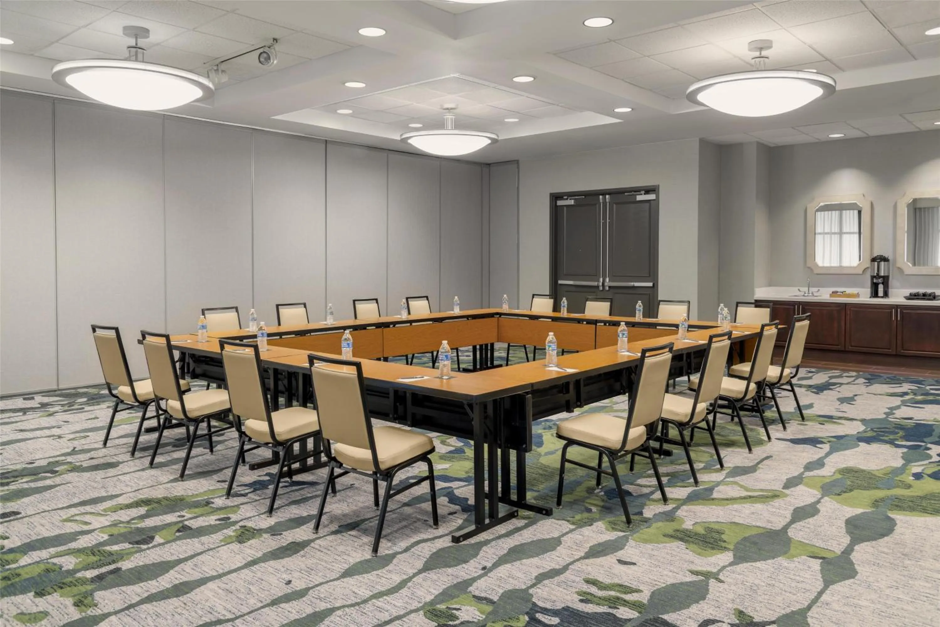 Meeting/conference room in Embassy Suites Fort Myers - Estero