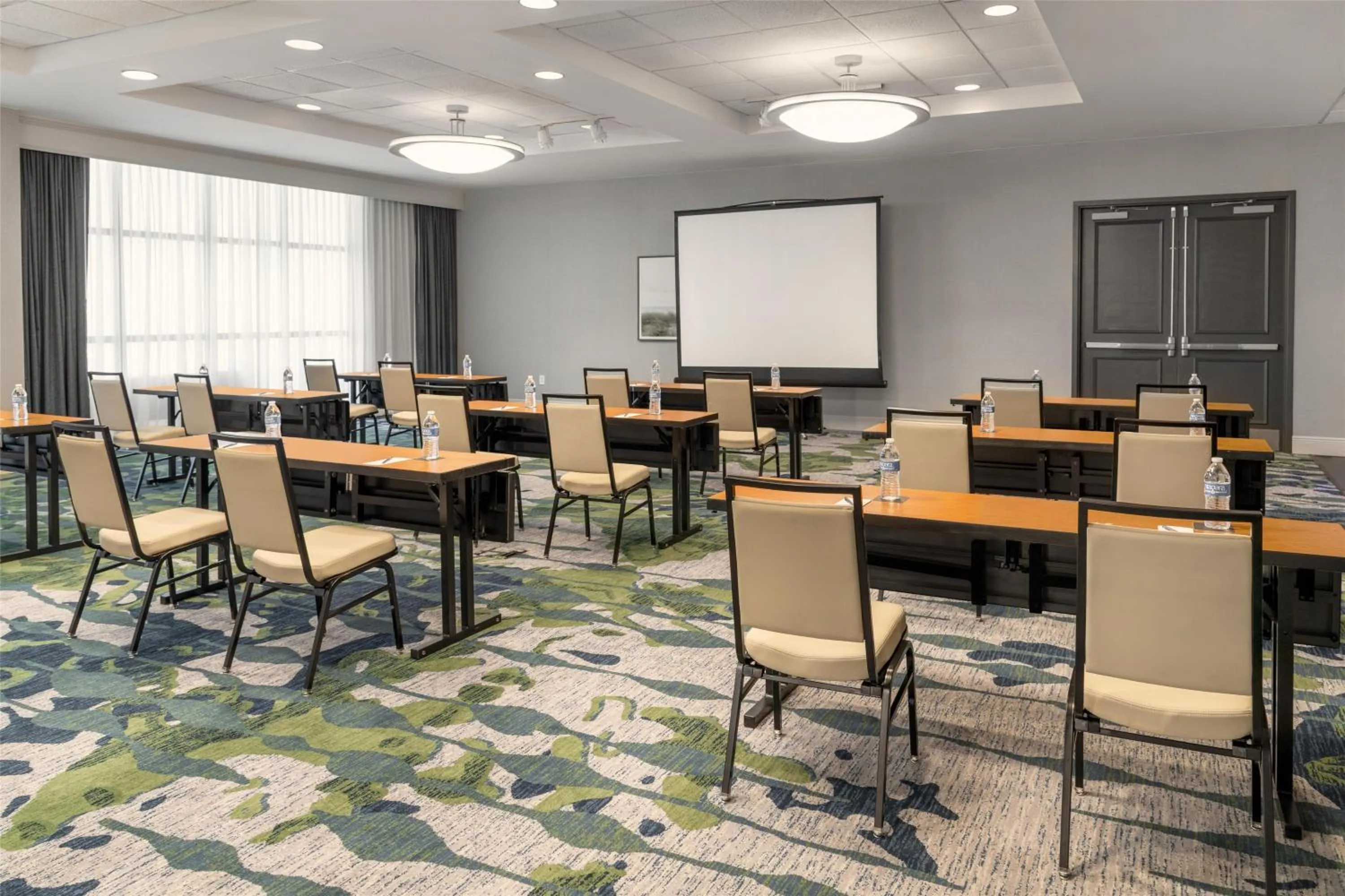 Meeting/conference room in Embassy Suites Fort Myers - Estero