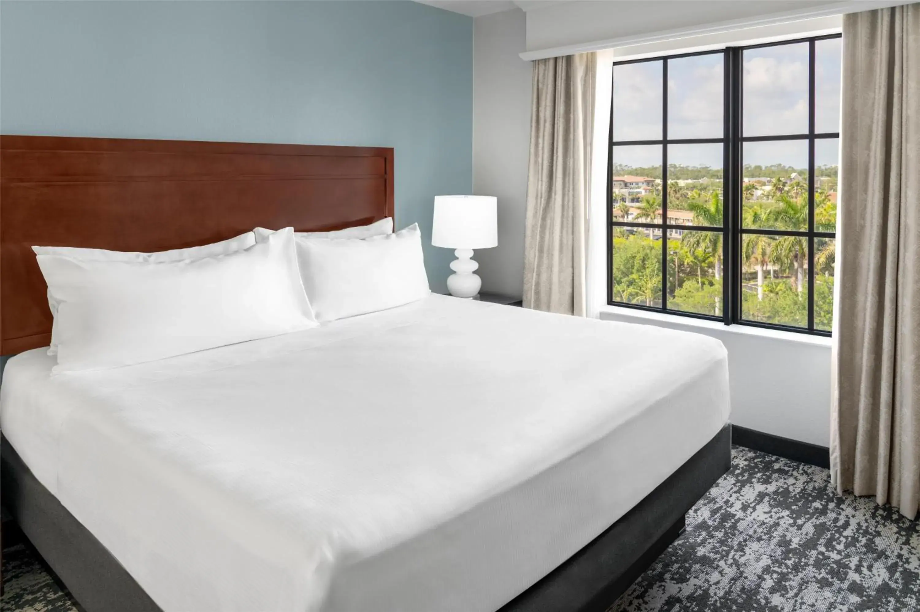 King Suite with Pool View - Non-Smoking in Embassy Suites Fort Myers - Estero King Suite with Pool View - Non-Smoking in Embassy Suites Fort Myers - Estero