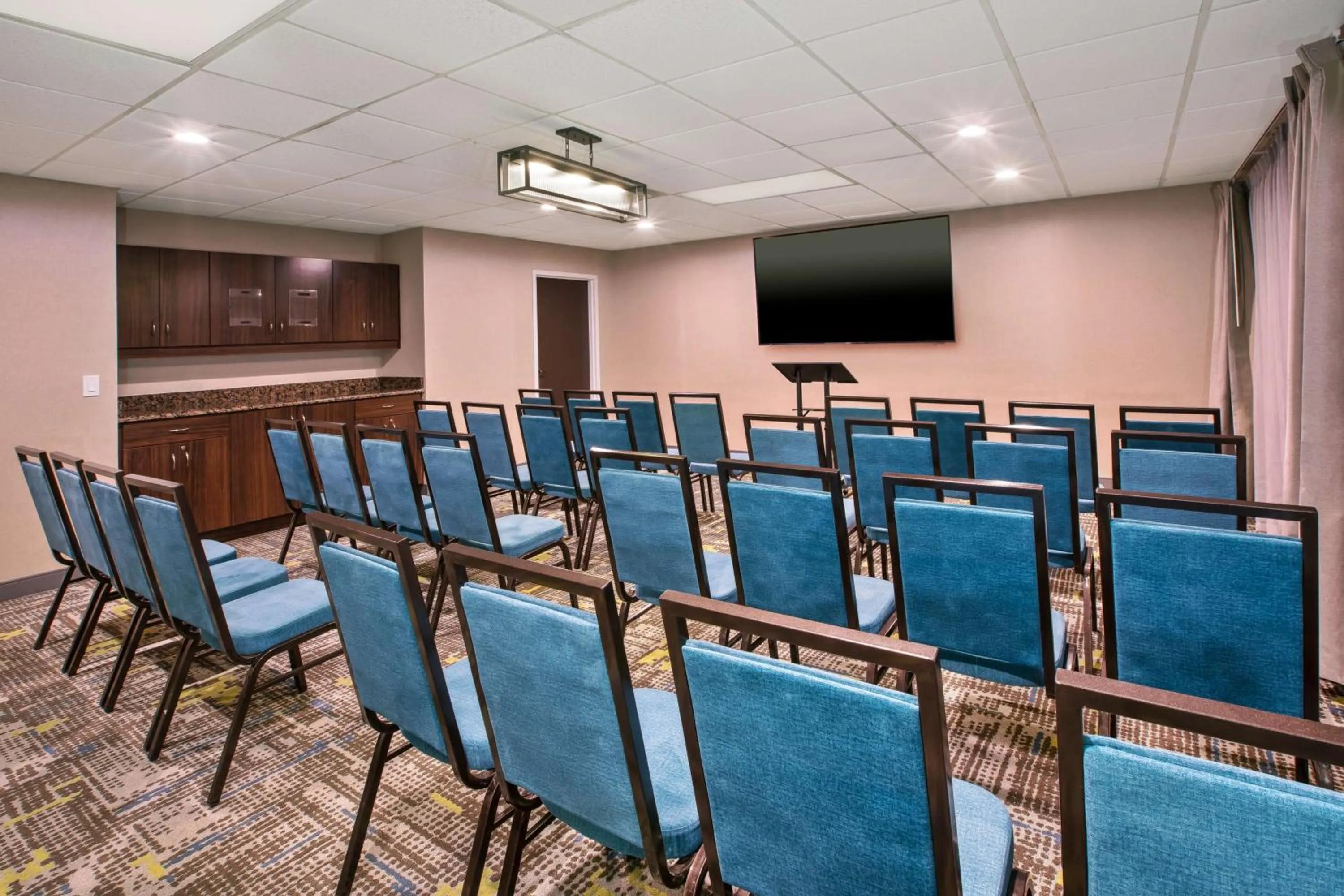 Meeting/conference room in Hampton Inn Daytona/Ormond Beach