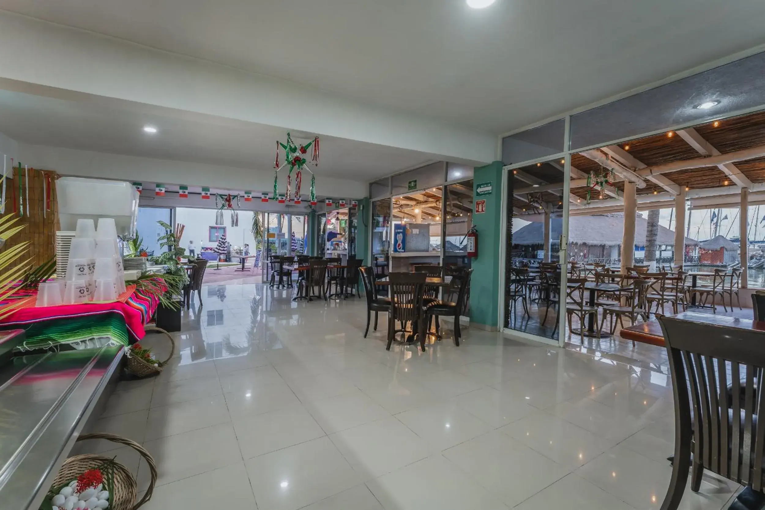 Restaurant/places to eat in Imperial Las Perlas Restaurant/places to eat in Imperial Las Perlas