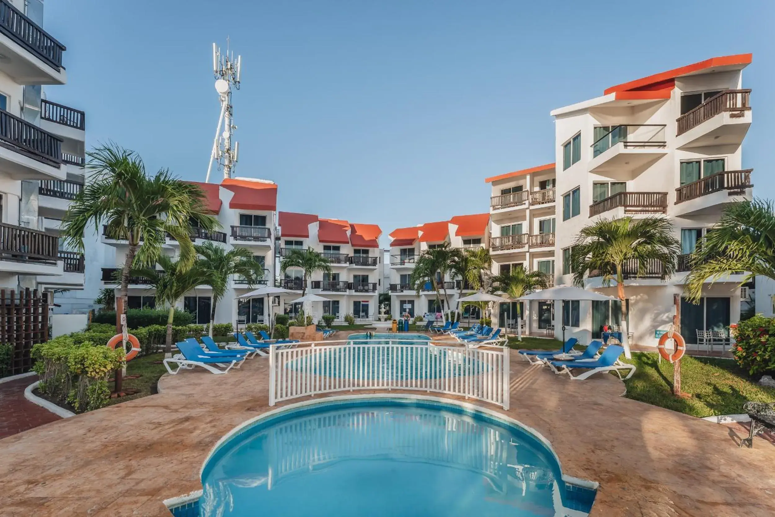 Pool view in Imperial Las Perlas Pool view in Imperial Las Perlas