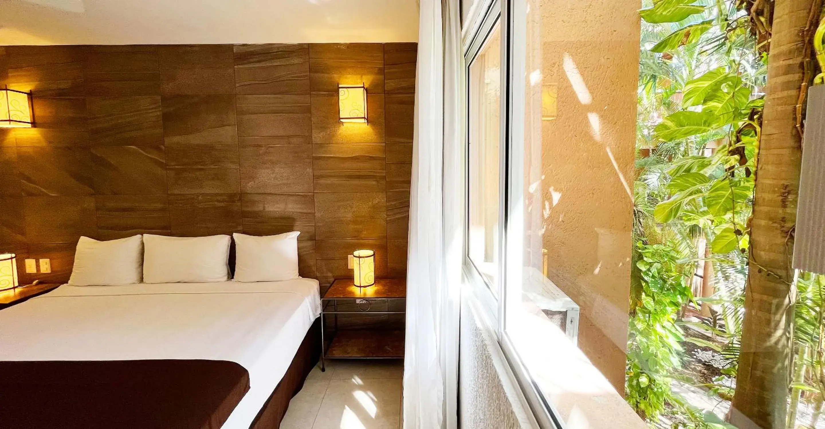 Bedroom, Bed in Tukan Hotel Playa del Carmen Bedroom, Bed in Tukan Hotel Playa del Carmen