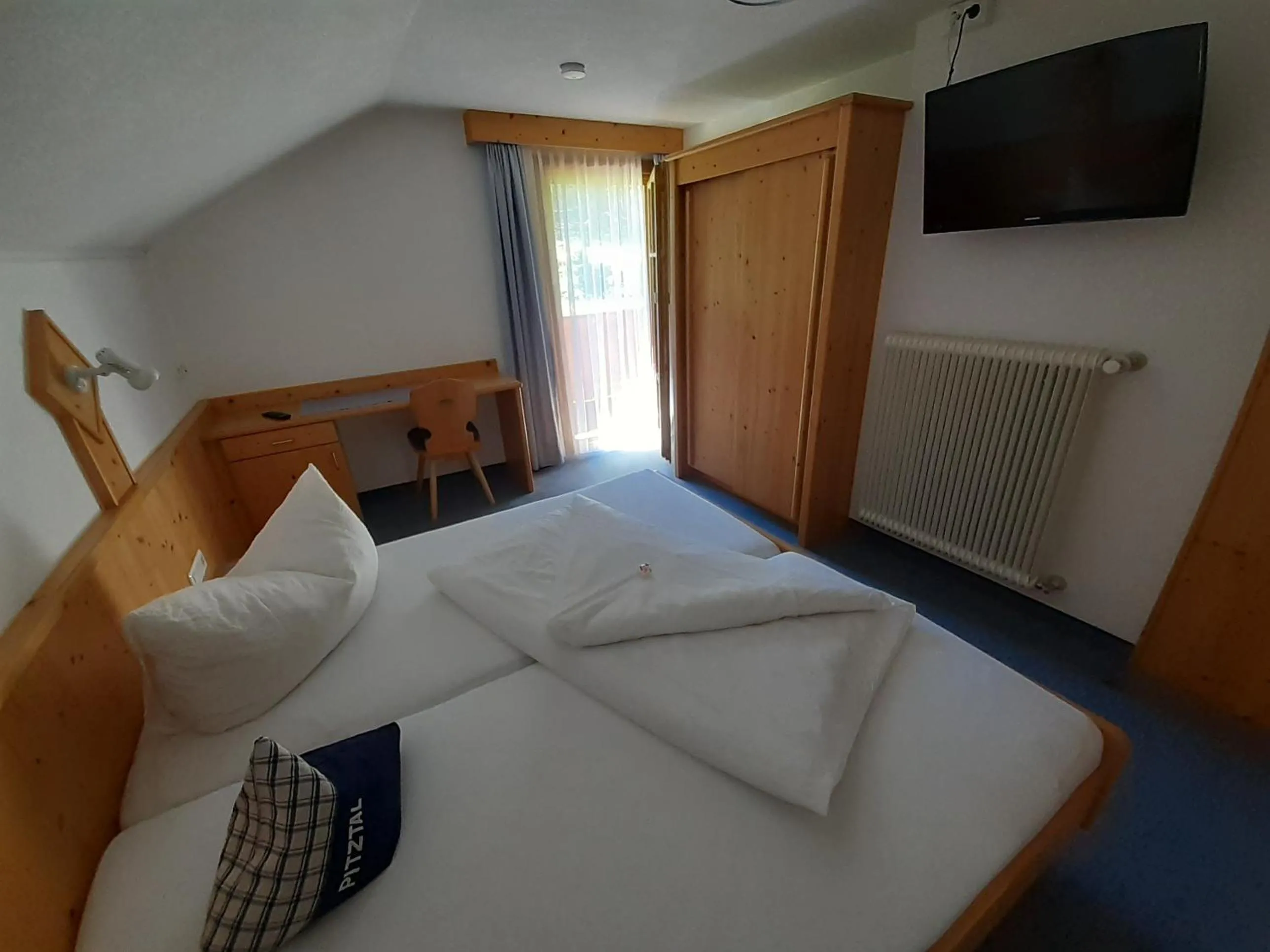 Photo of the whole room, Bed in Haus Bödele
