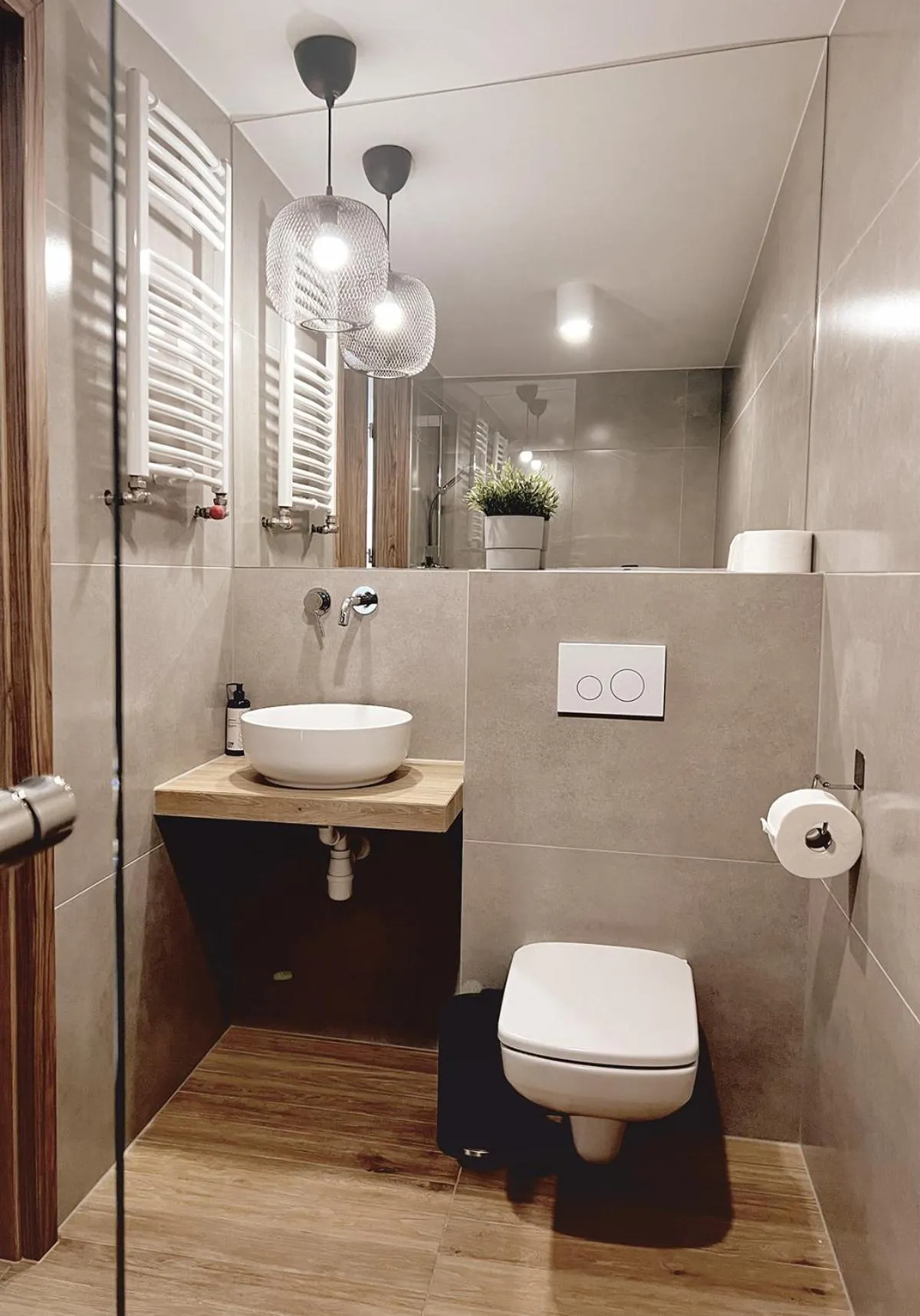 Shower in Wygodne Pokoje H114