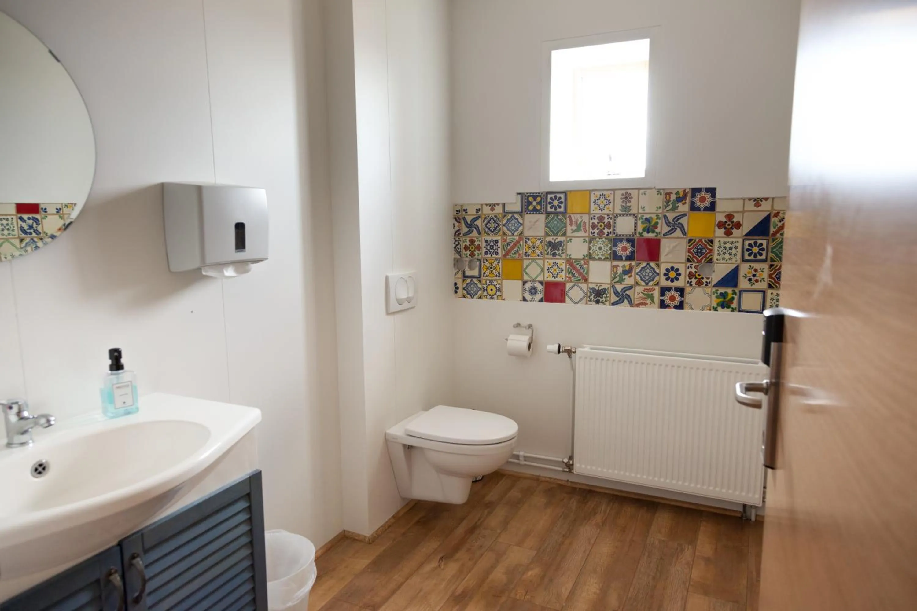 Toilet in Sjávarborg