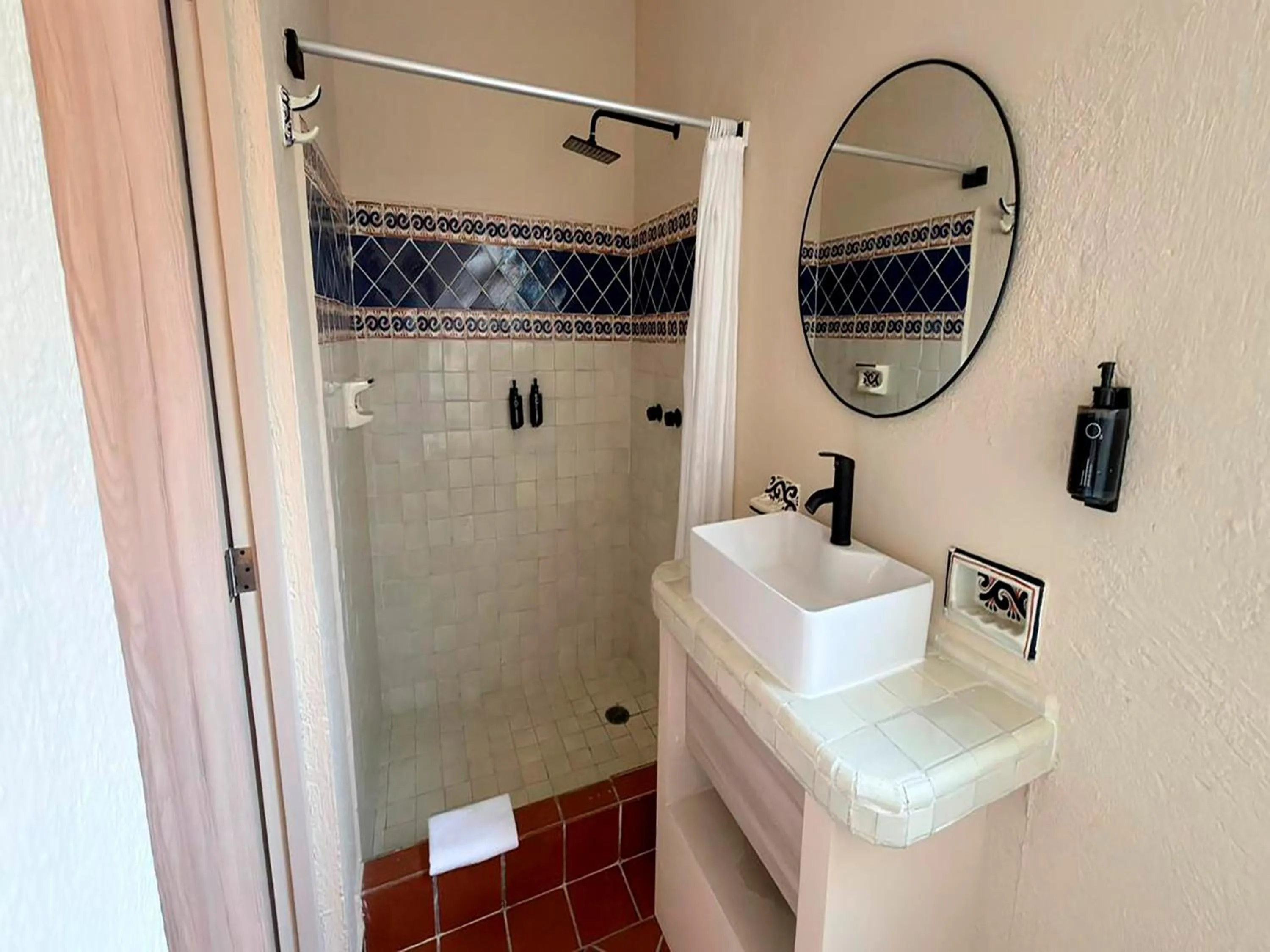 Bathroom in Quinta Nina Playa del Carmen - Solo Adultos