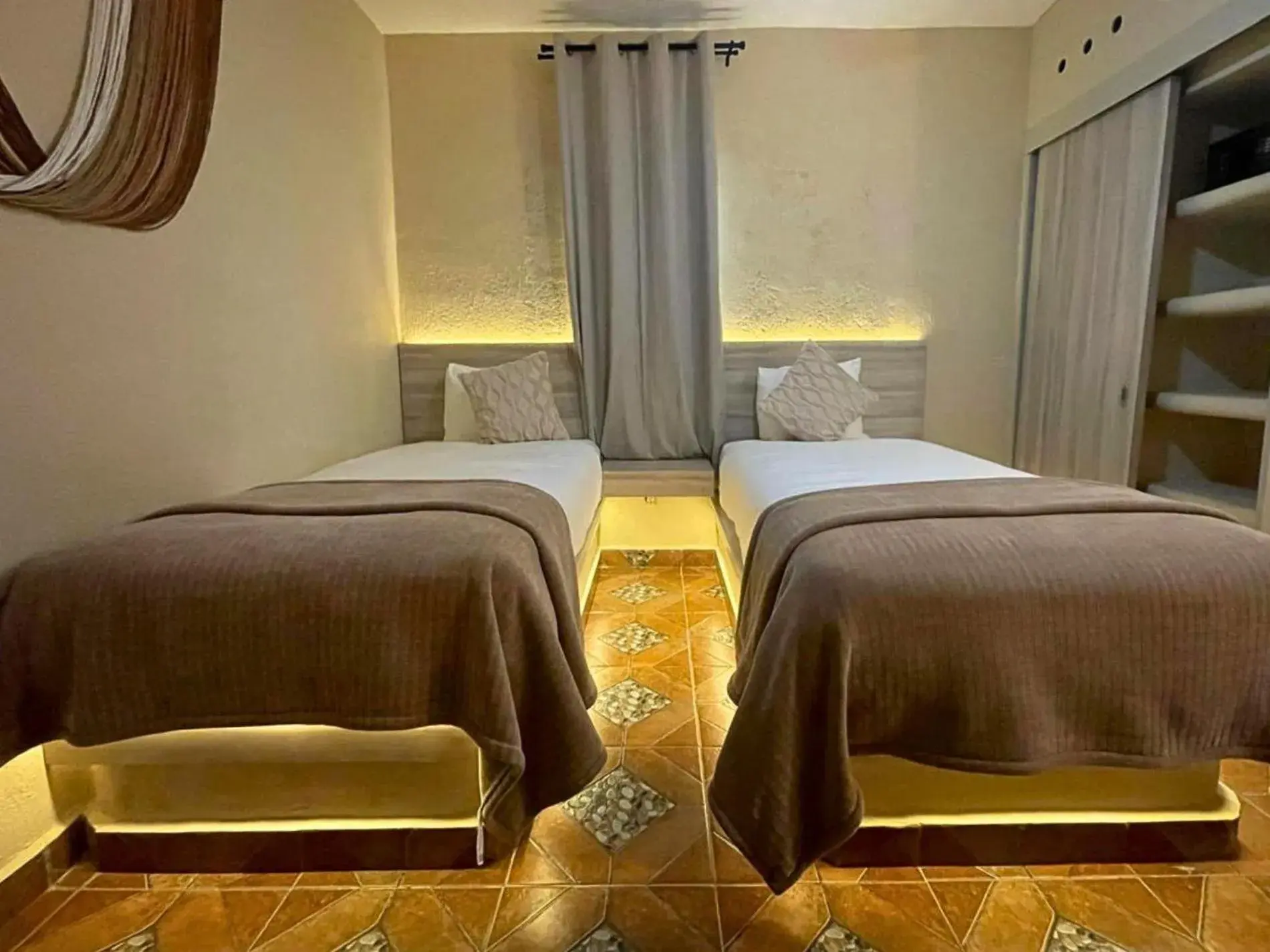 Photo of the whole room, Bed in Quinta Nina Playa del Carmen - Solo Adultos Photo of the whole room, Bed in Quinta Nina Playa del Carmen - Solo Adultos