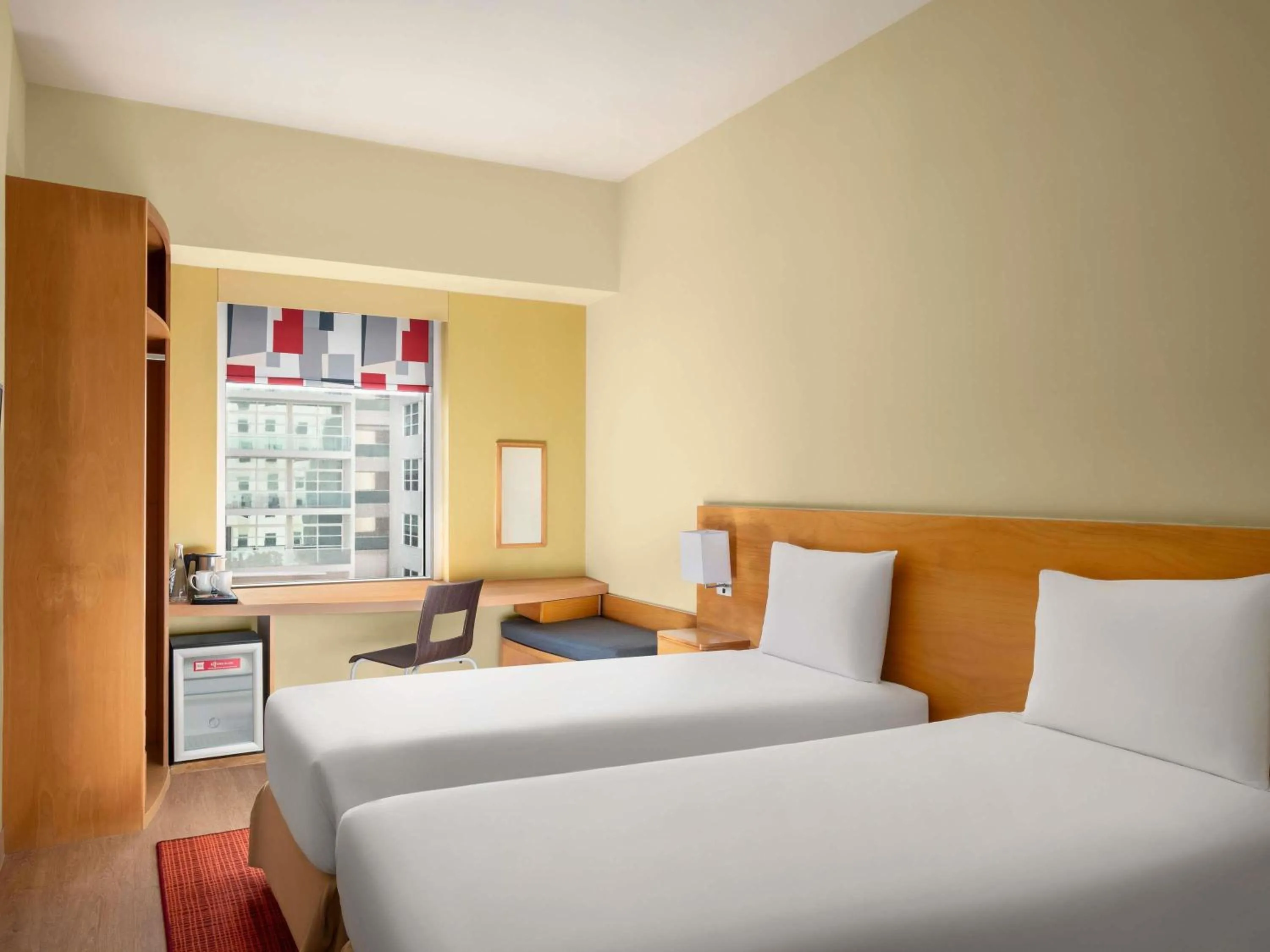 Property building, Bed in ibis Mall Avenue Dubai