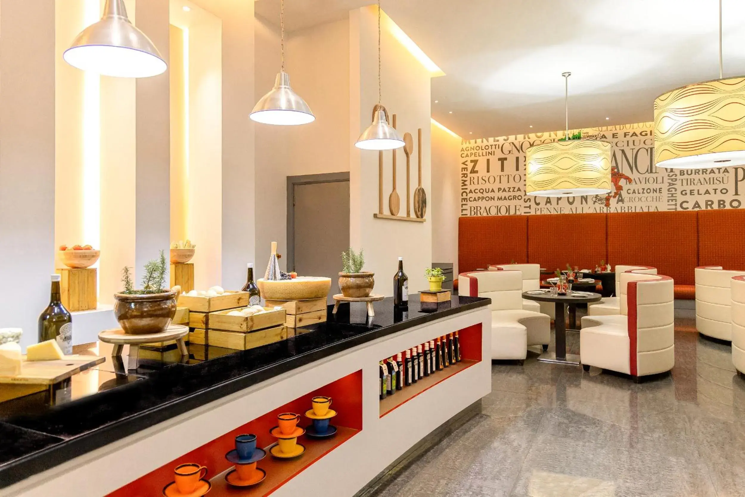 Restaurant/places to eat in ibis Mall Avenue Dubai Restaurant/places to eat in ibis Mall Avenue Dubai