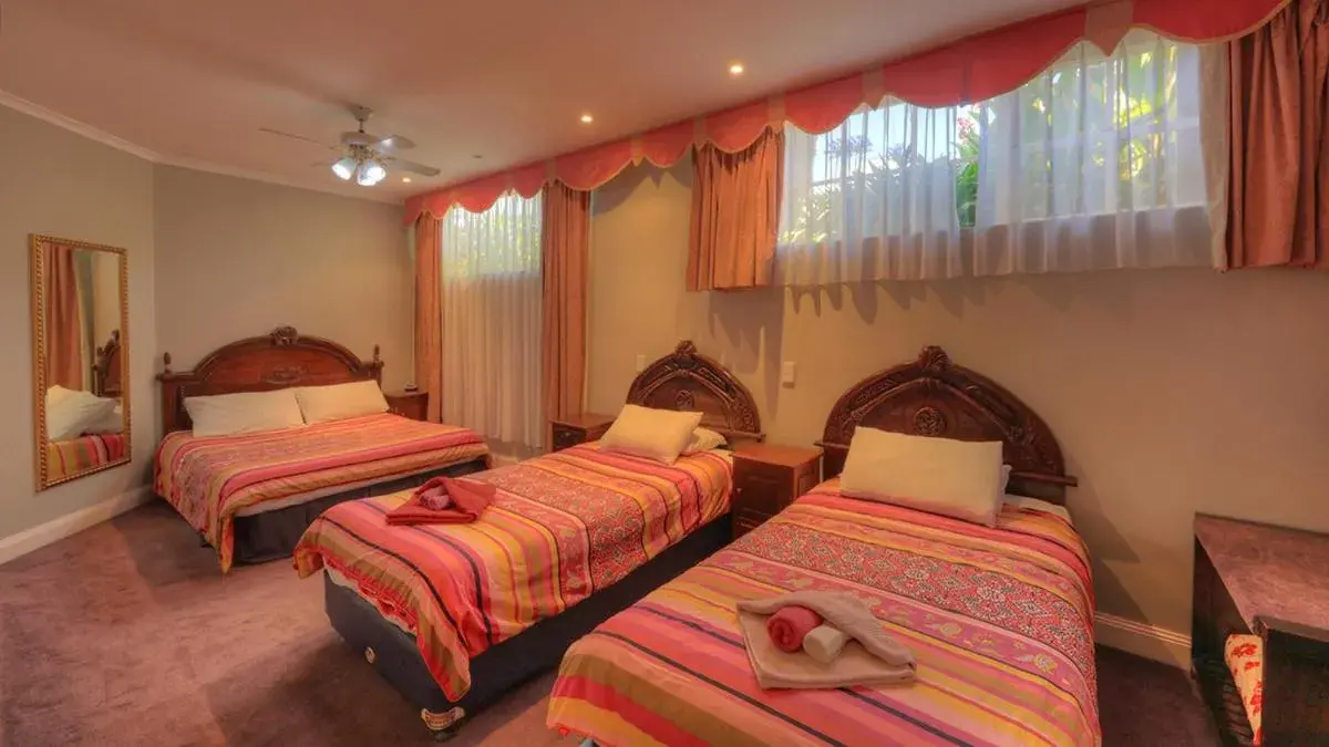 Two-Bedroom Apartment in Hatchers Richmond Manor Two-Bedroom Apartment in Hatchers Richmond Manor