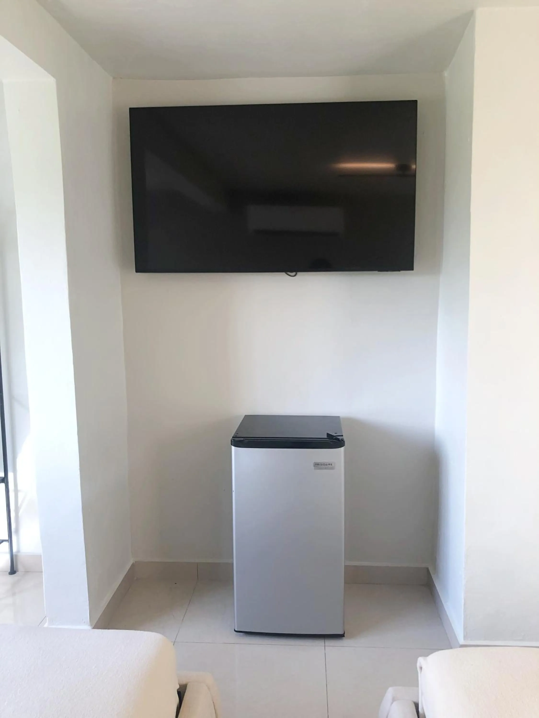 TV and multimedia in Aura House Isla Verde