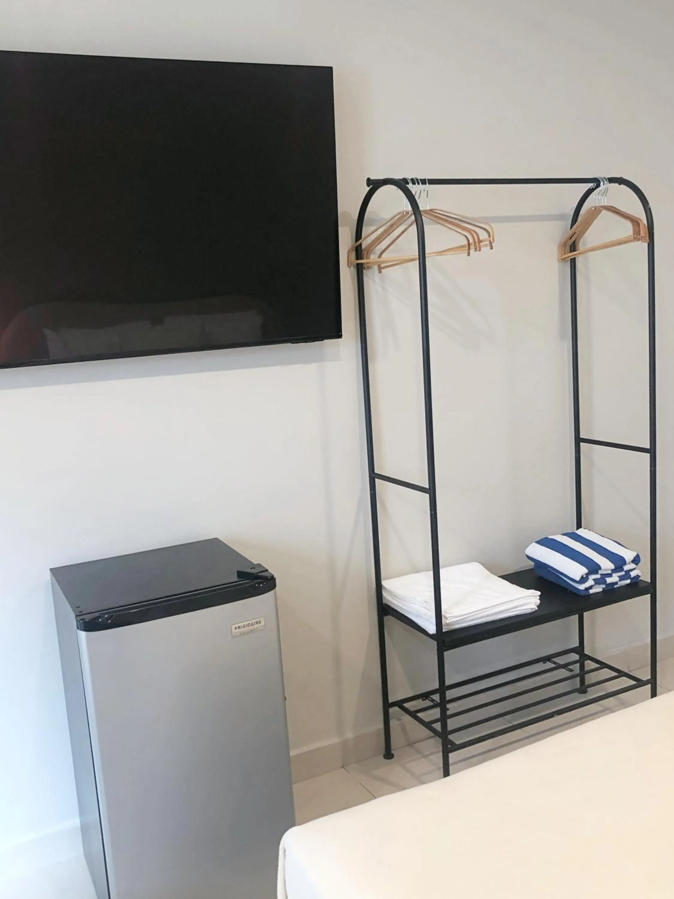 TV and multimedia, Bed in Aura House Isla Verde