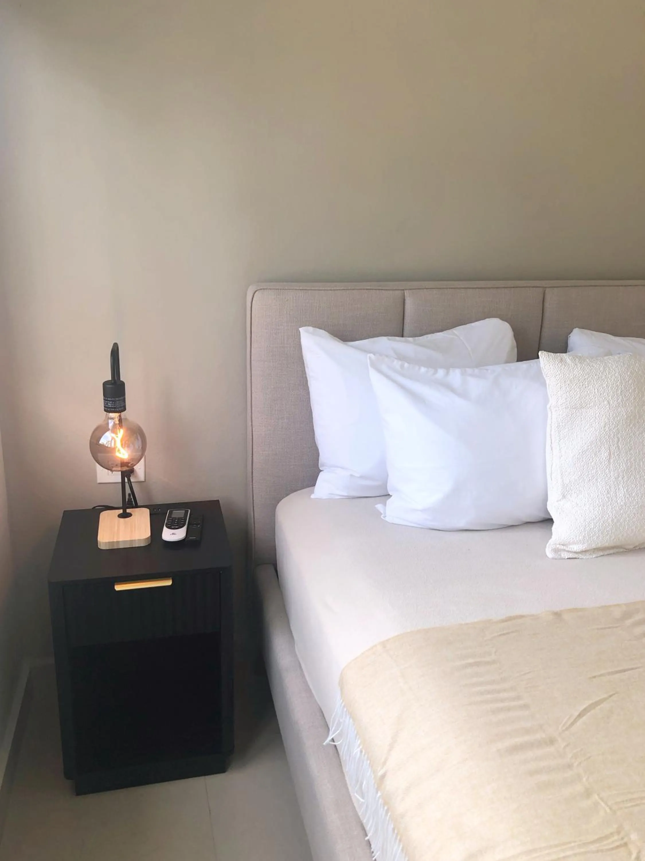 Bed in Aura House Isla Verde